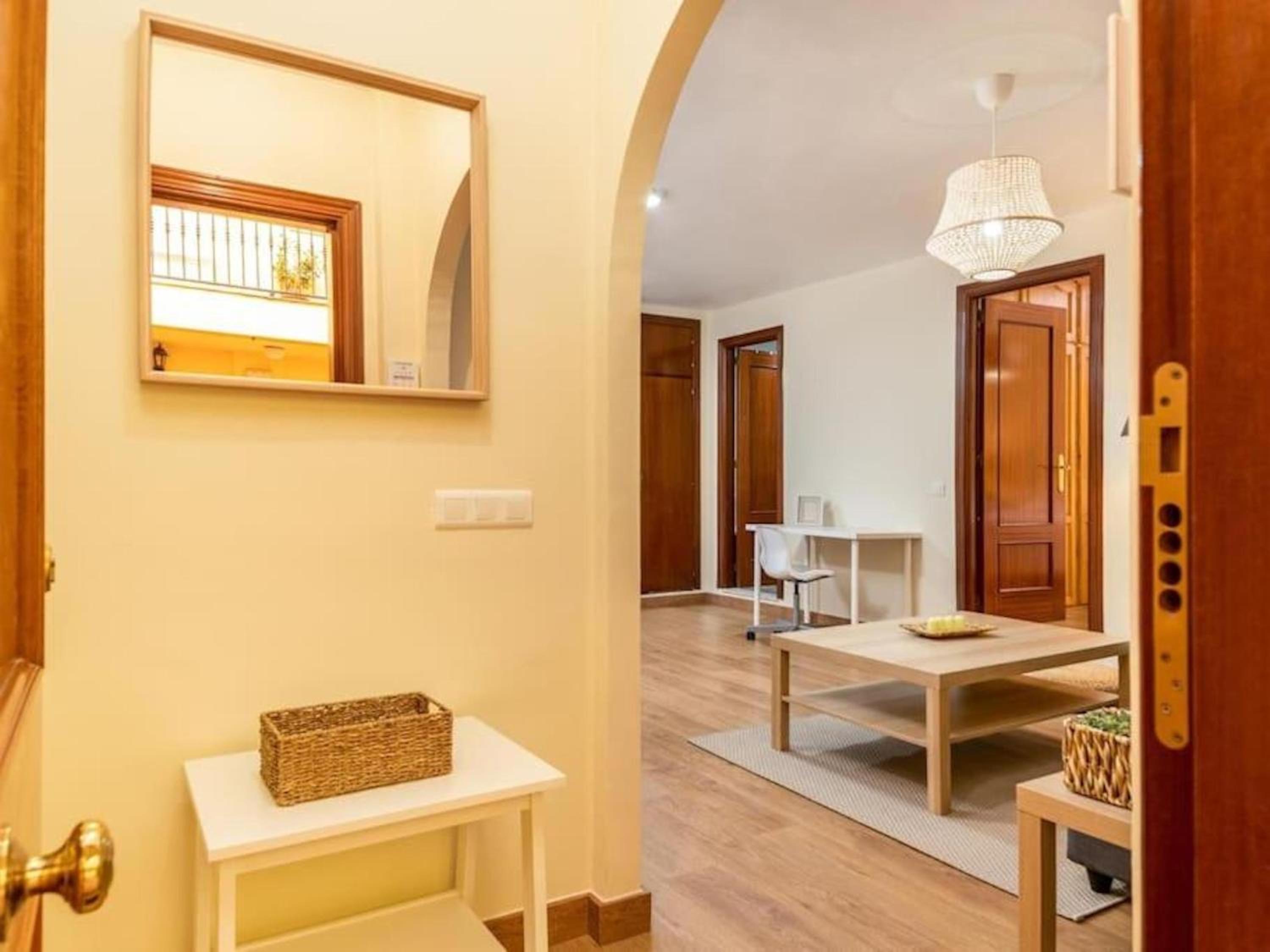 H2M Feijoo close to city center in a quiet area