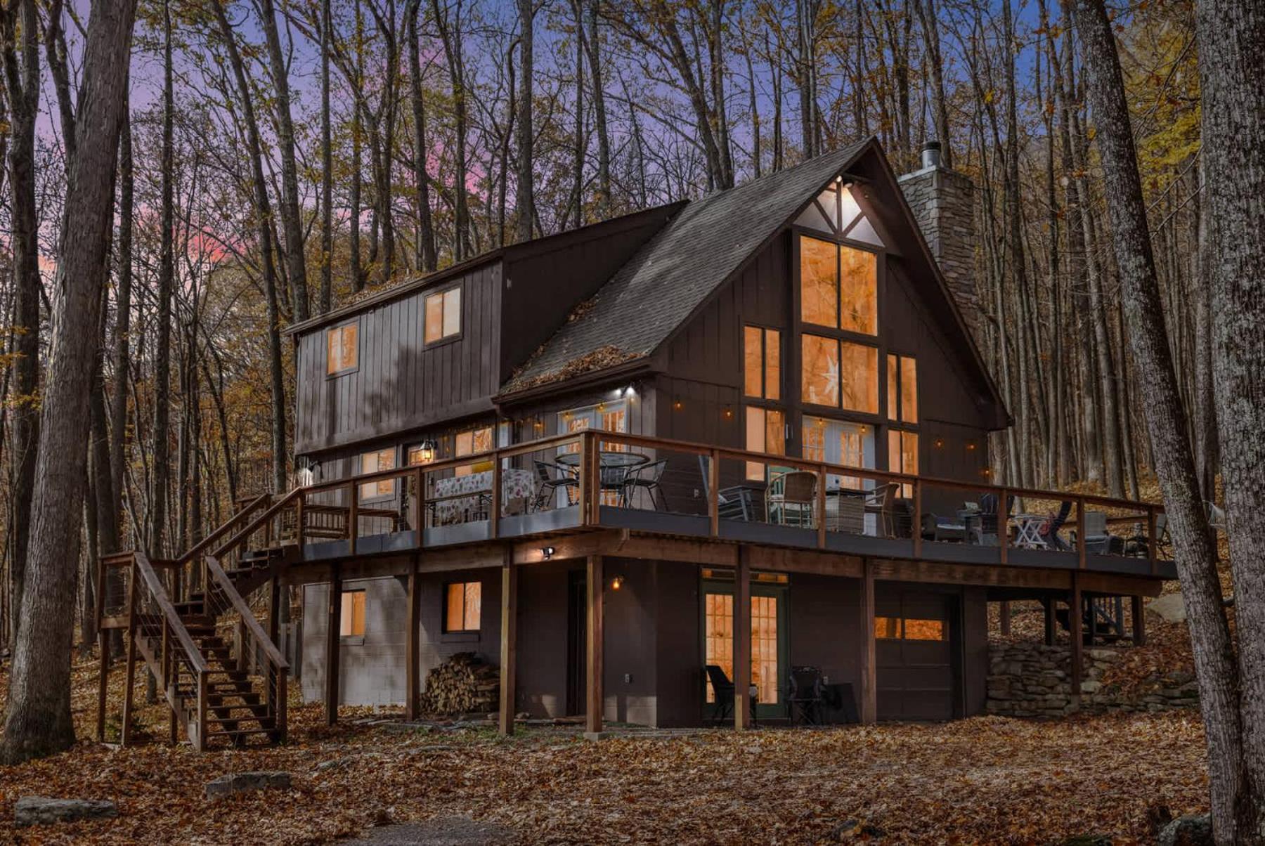 Mountainside w Fireplace, Fire Pit, Deck, & WiFi view 4