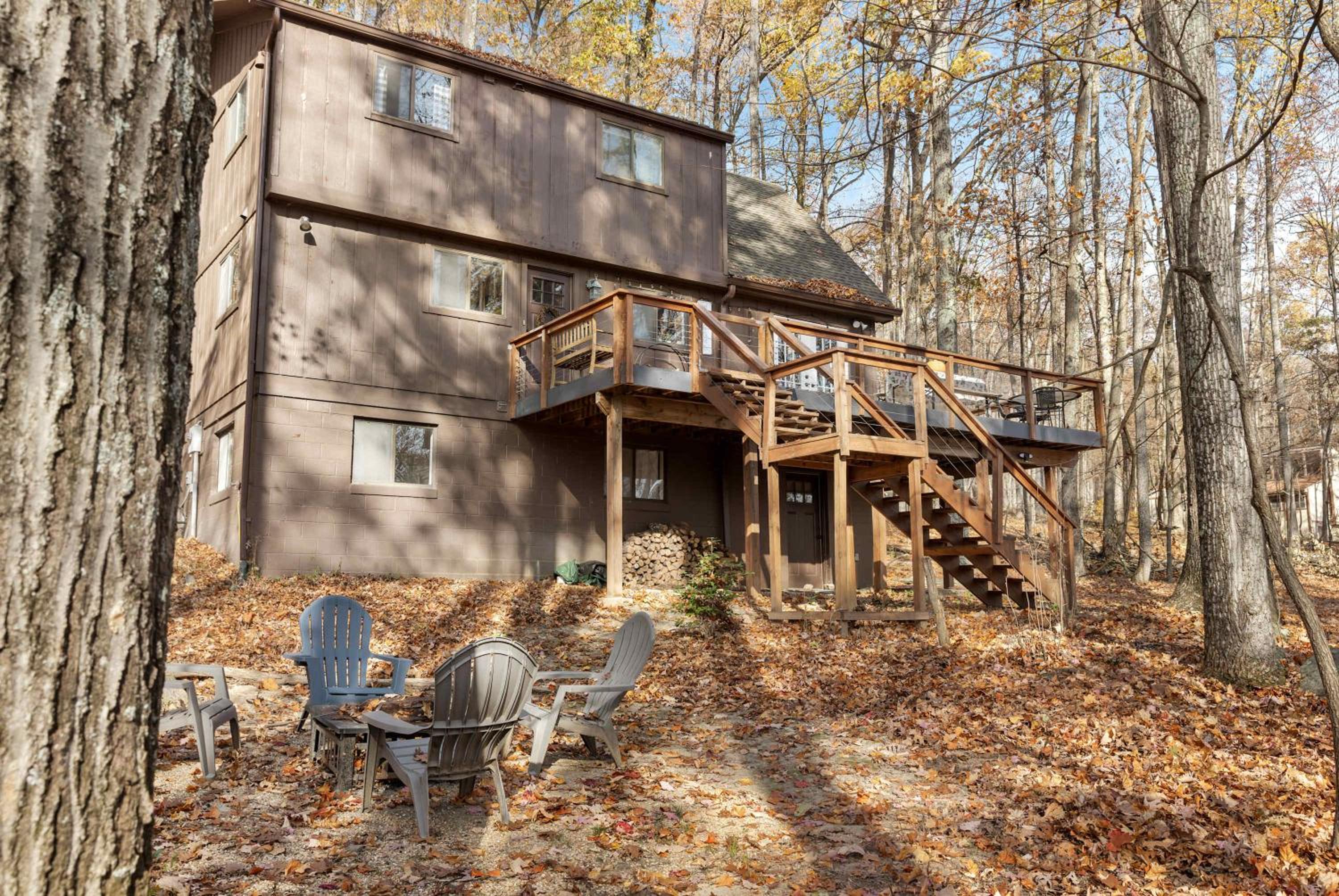 Mountainside w Fireplace, Fire Pit, Deck, & WiFi view 3