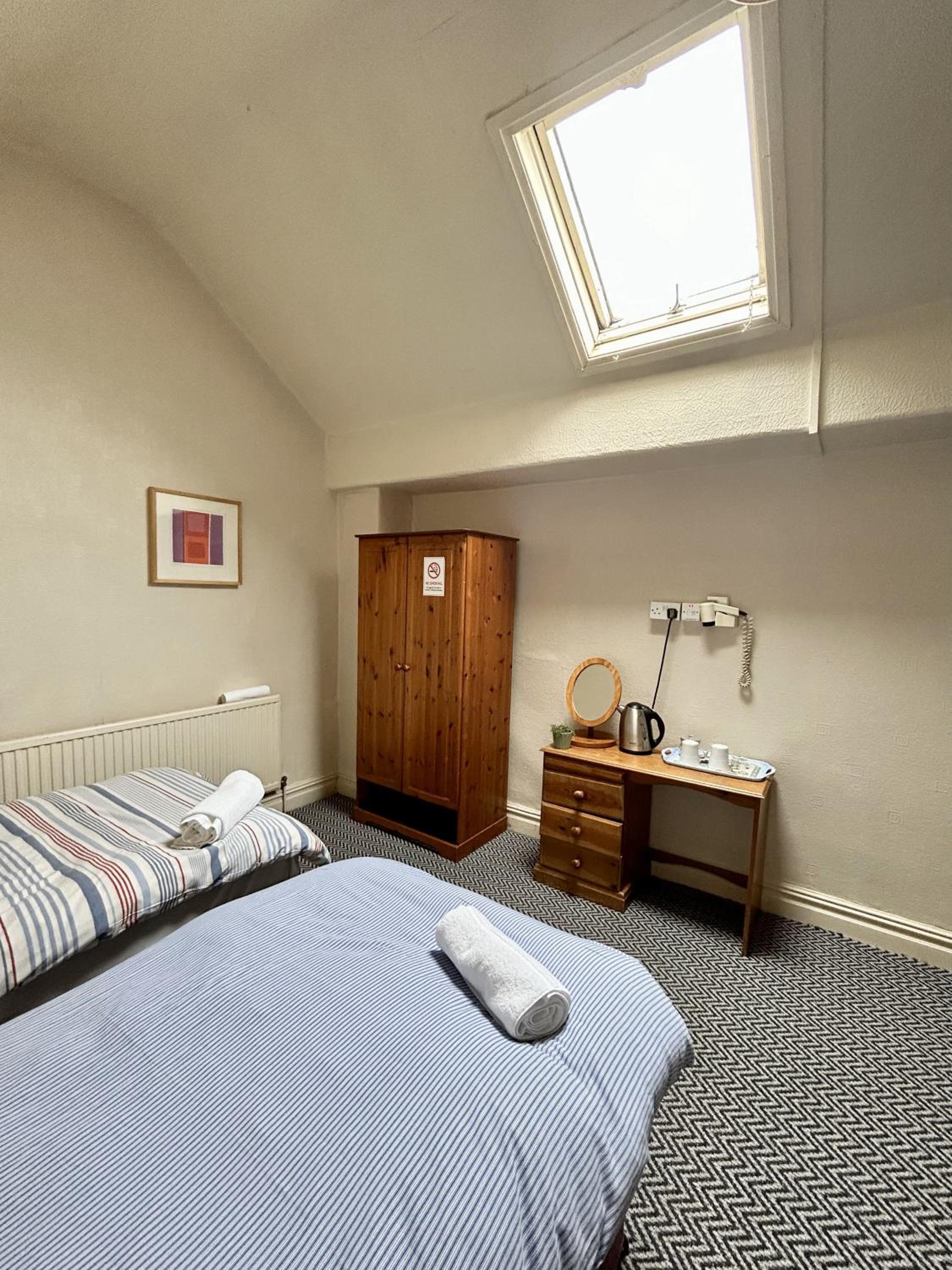 The Egerton Arms Hotel Salford view 5