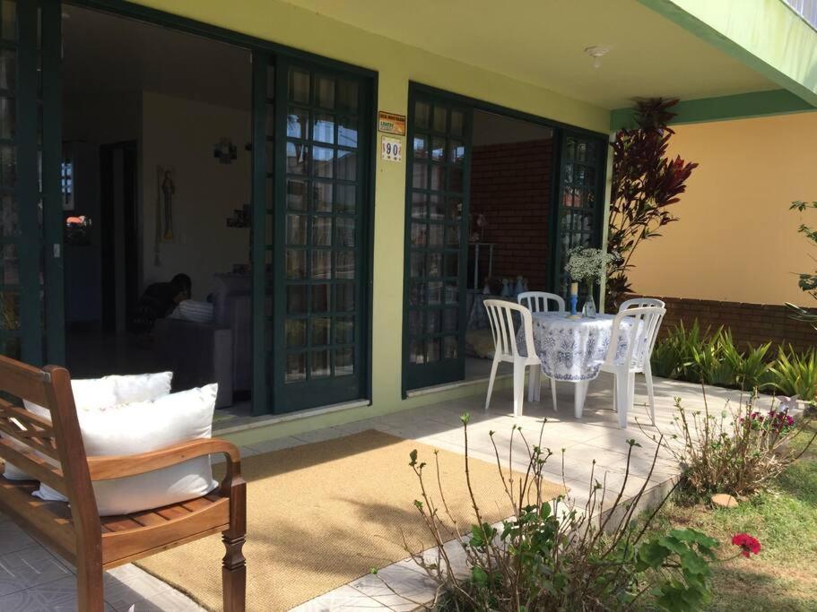 Linda Casa Próximo ao Mar na Praia dos Ingleses