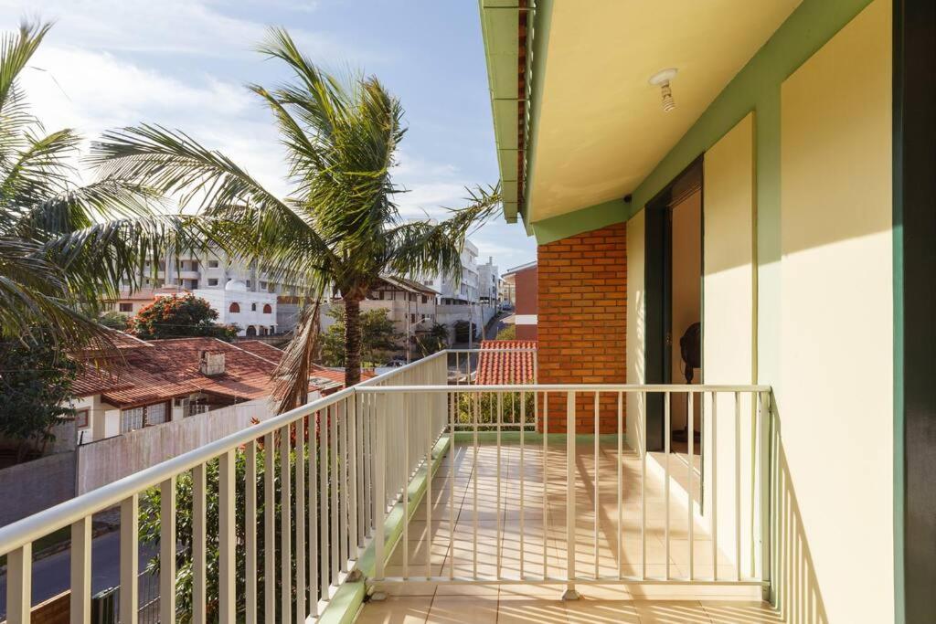 Linda Casa Próximo ao Mar na Praia dos Ingleses