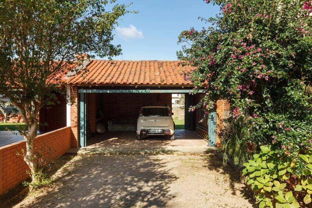 Linda Casa Próximo ao Mar na Praia dos Ingleses