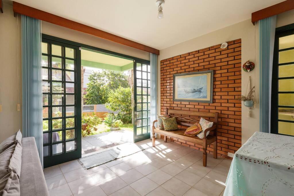 Linda Casa Próximo ao Mar na Praia dos Ingleses