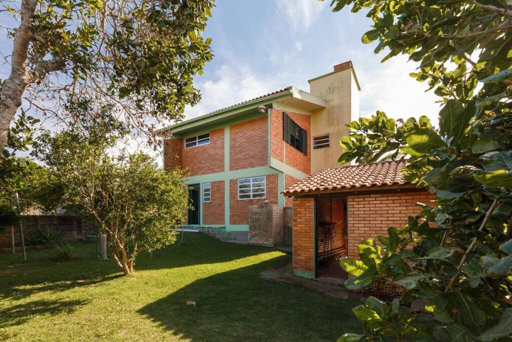 Linda Casa Próximo ao Mar na Praia dos Ingleses