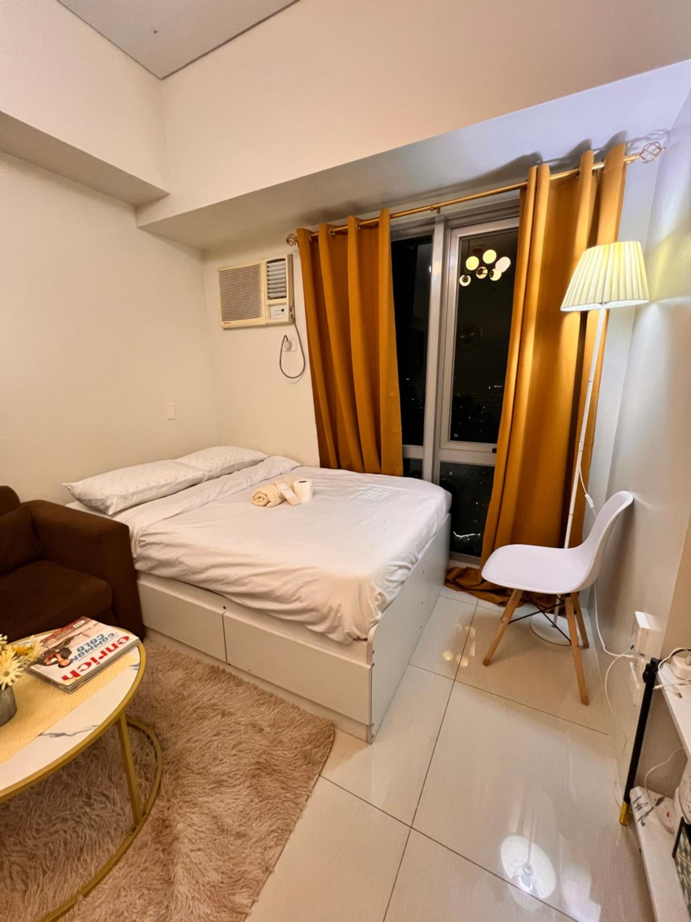 Mandaluyong Staycation view 3