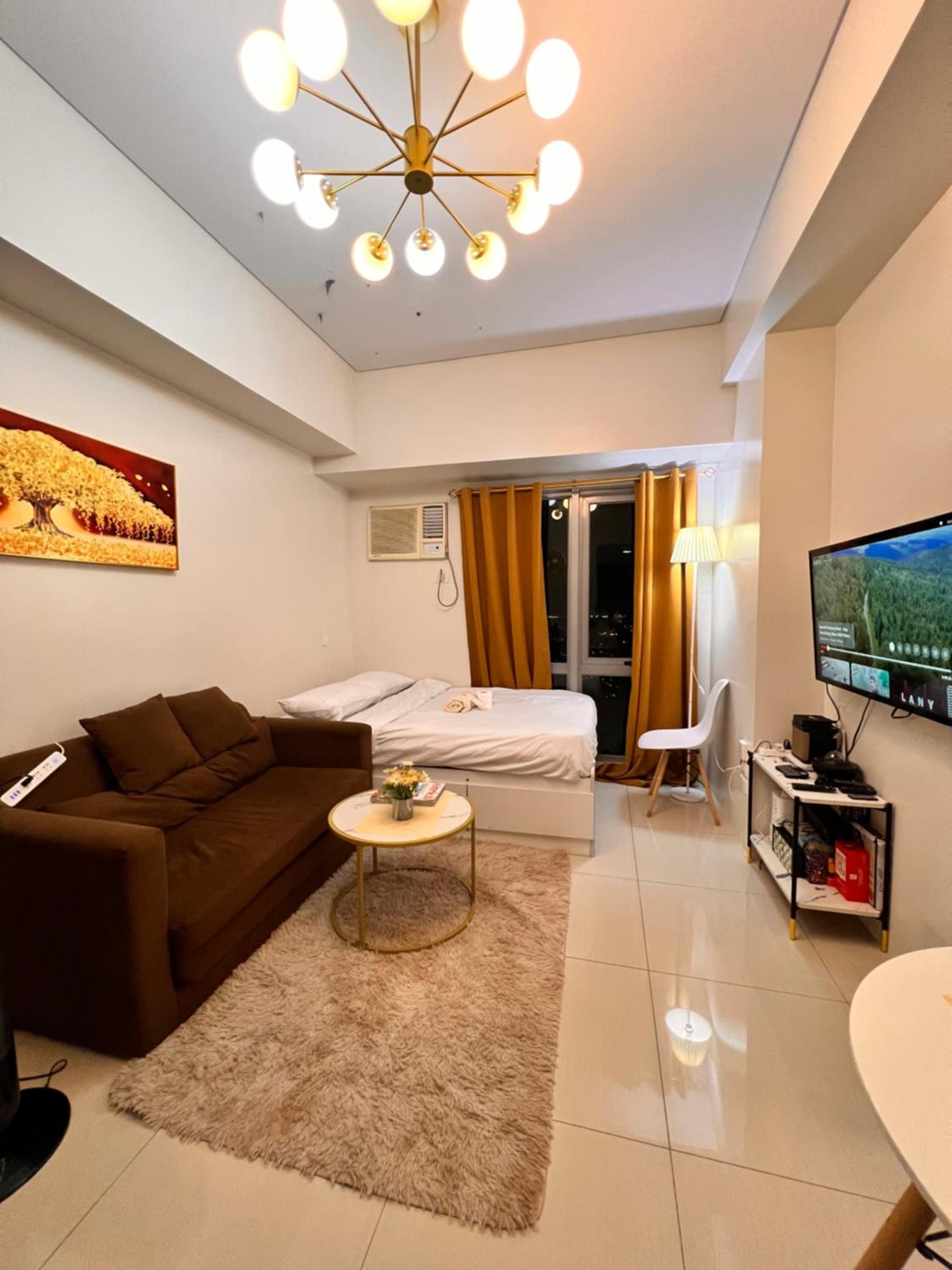 Mandaluyong Staycation view 2