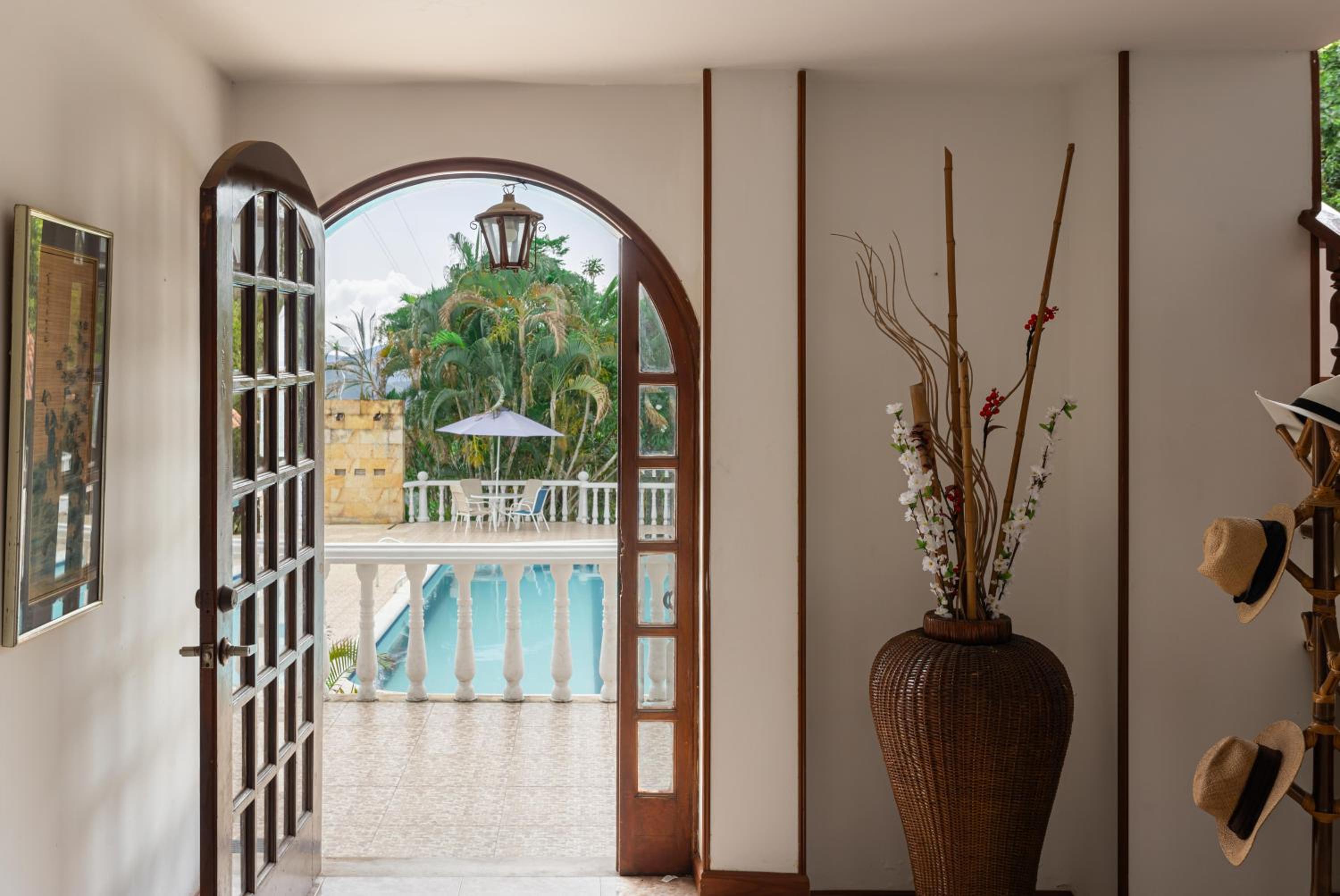 Villa with Swimming Pool, Jacuzzi and Sauna