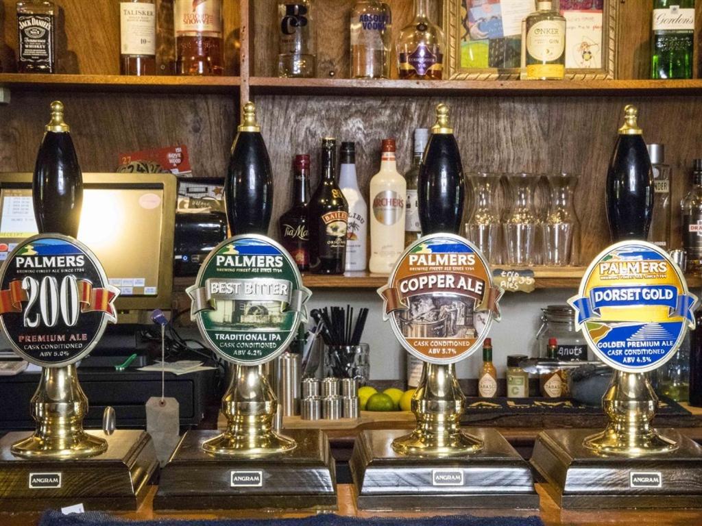 The Three Horseshoes Inn view 4