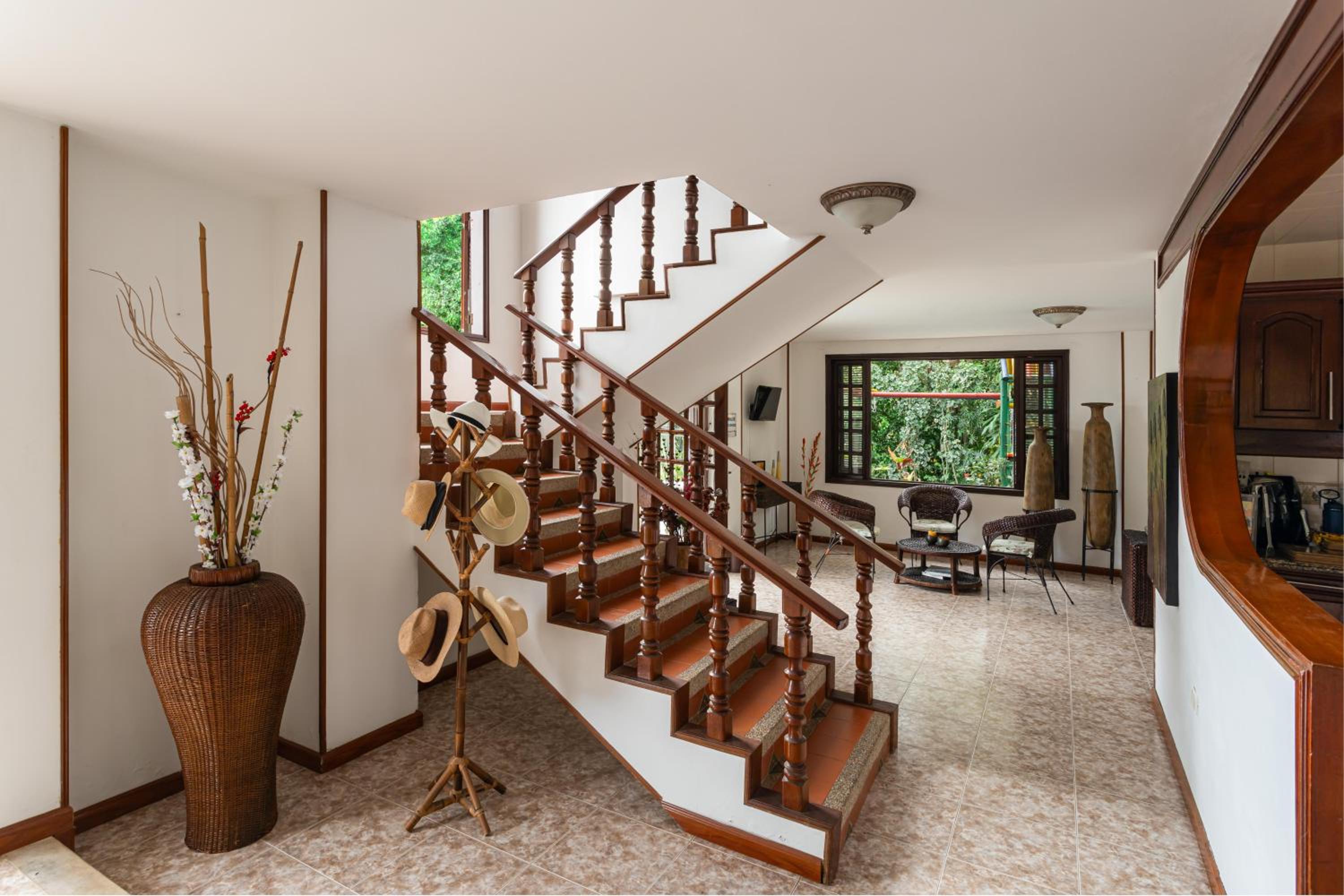Villa with Swimming Pool, Jacuzzi and Sauna