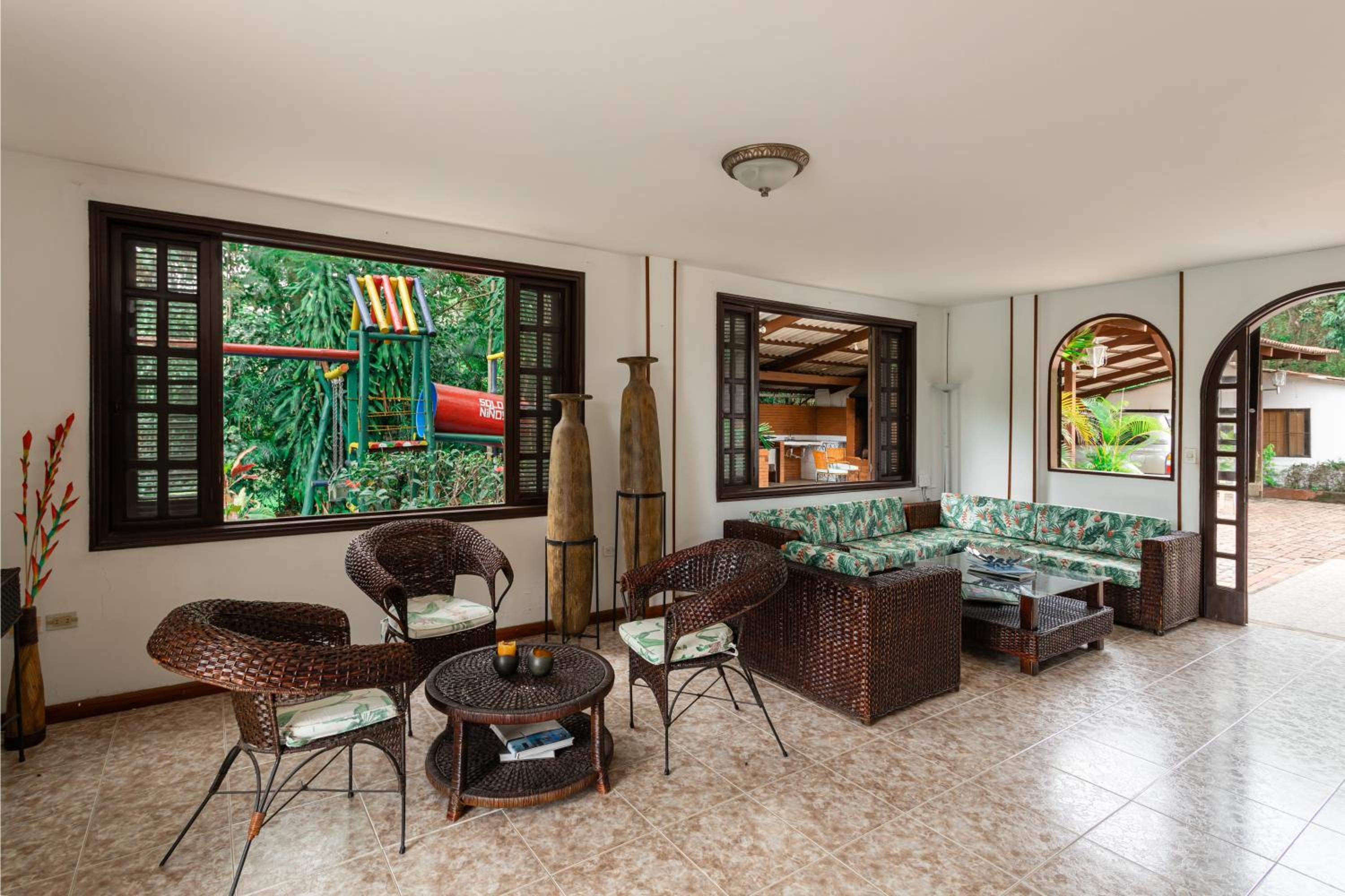 Villa with Swimming Pool, Jacuzzi and Sauna