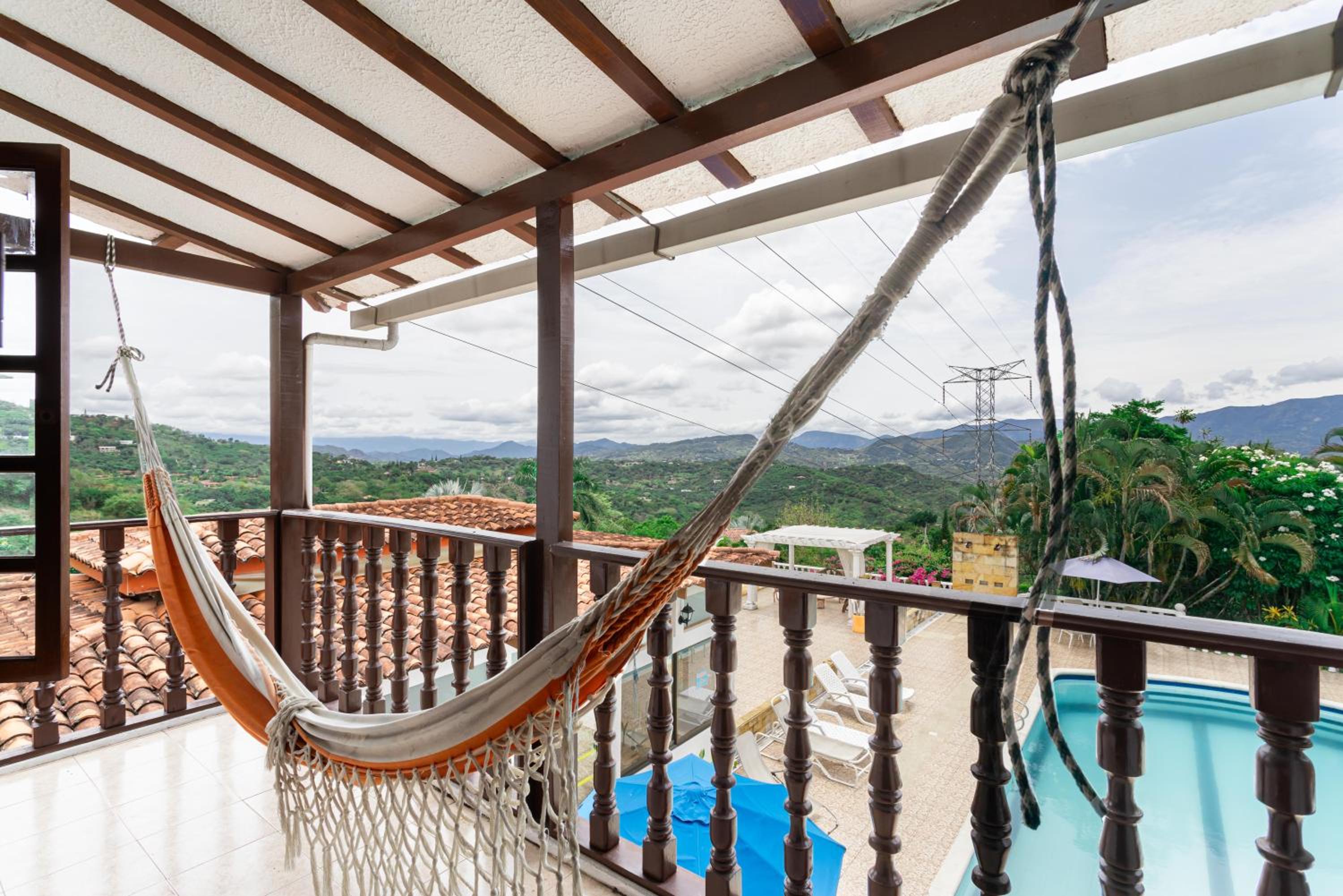 Villa with Swimming Pool, Jacuzzi and Sauna