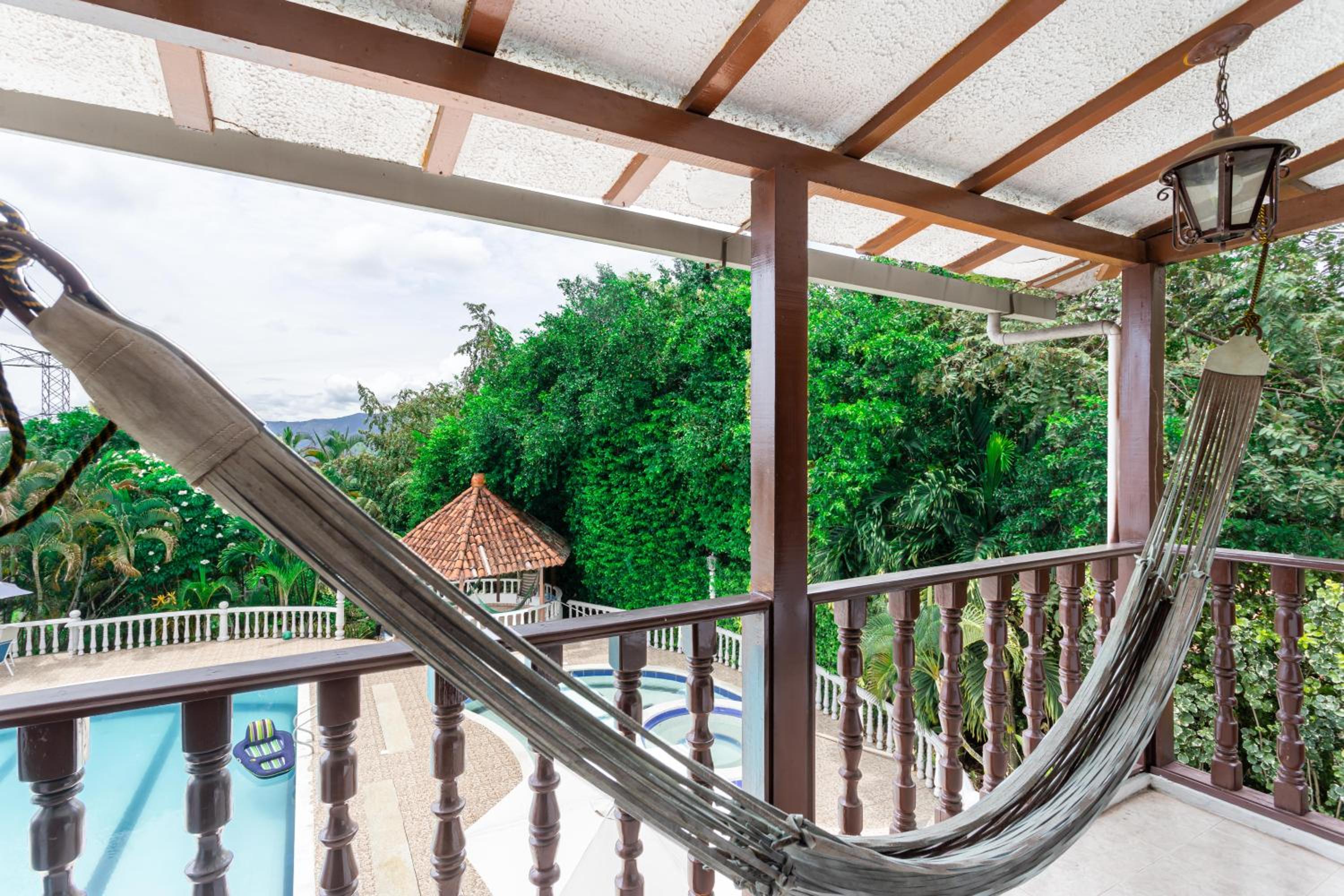 Villa with Swimming Pool, Jacuzzi and Sauna