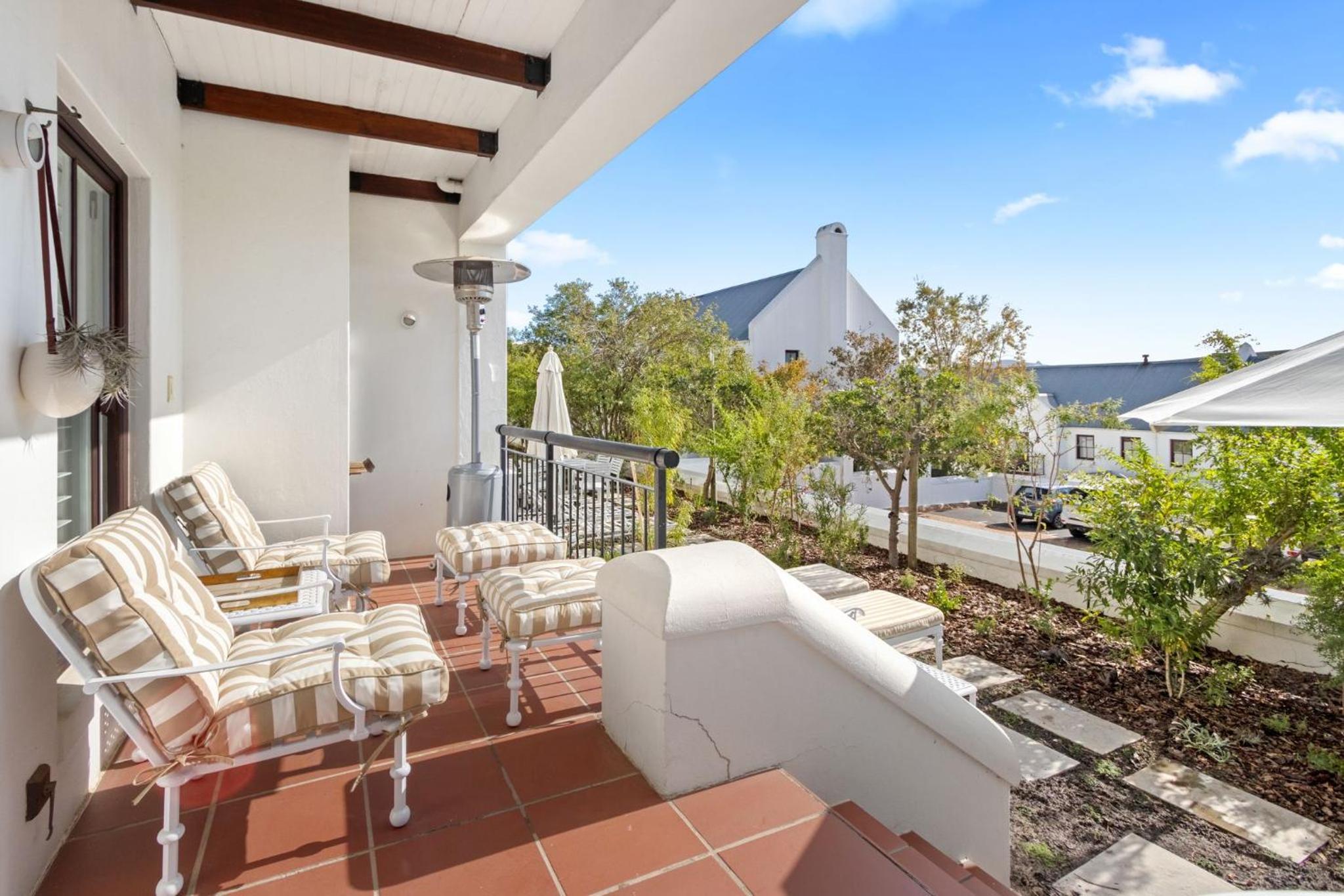 Winelands Golf Lodges 28 view 2