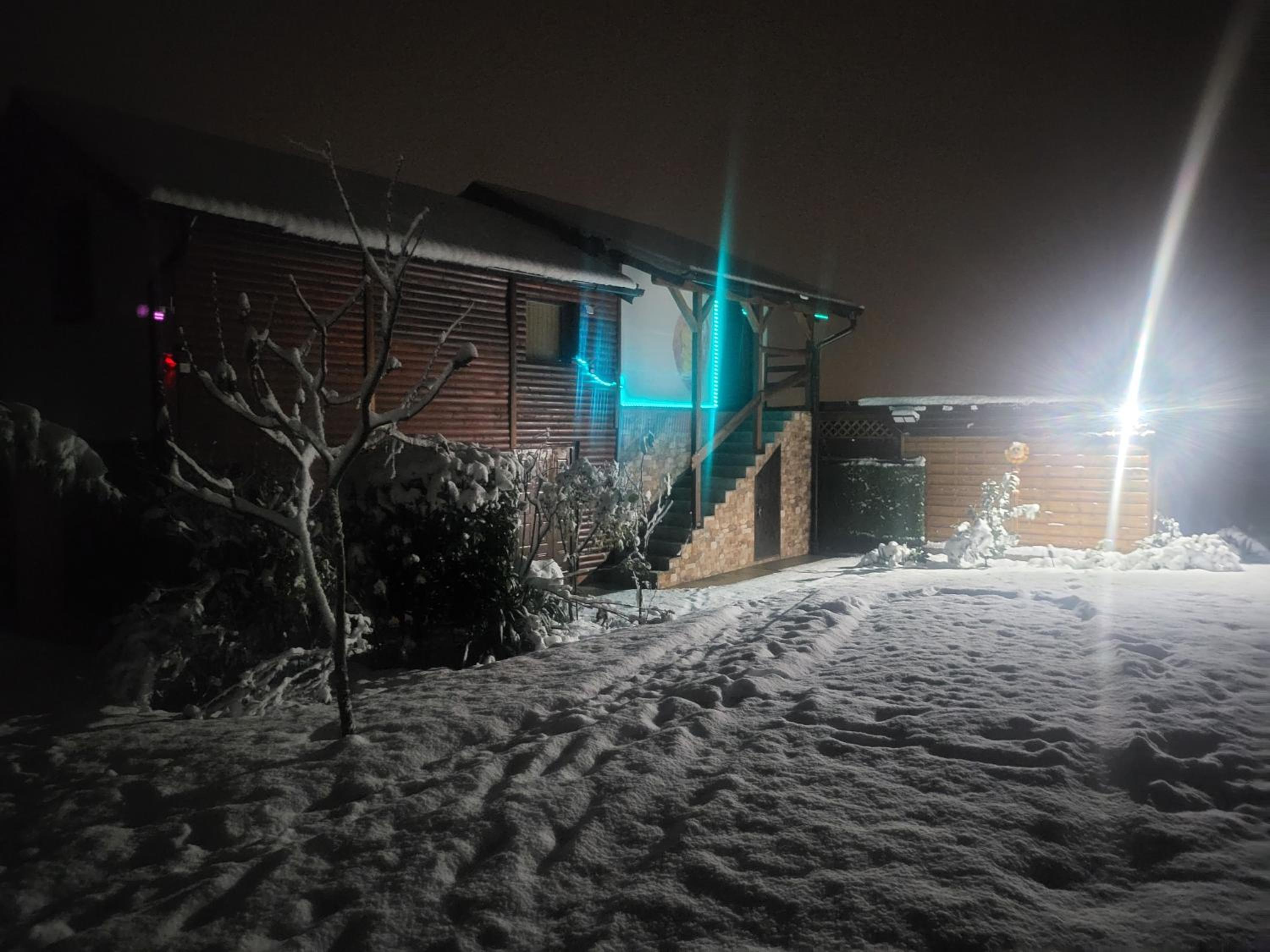 VIKENDICA GARFILD SA BAZENOM i SAUNOM BANJA LUKA