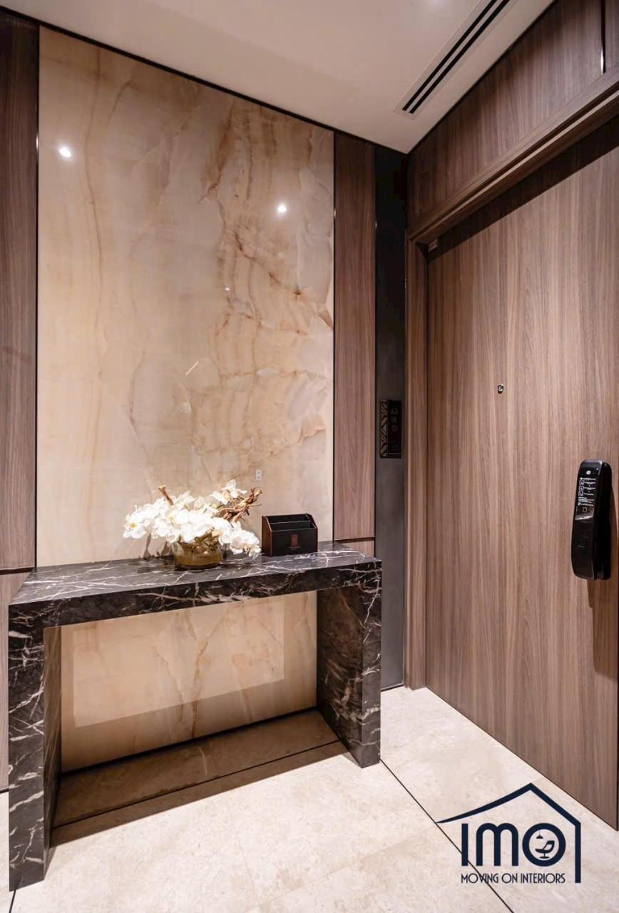 MarQ District 1 Elite Apartel by SSens