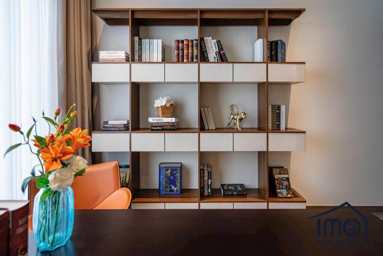 MarQ District 1 Elite Apartel by SSens