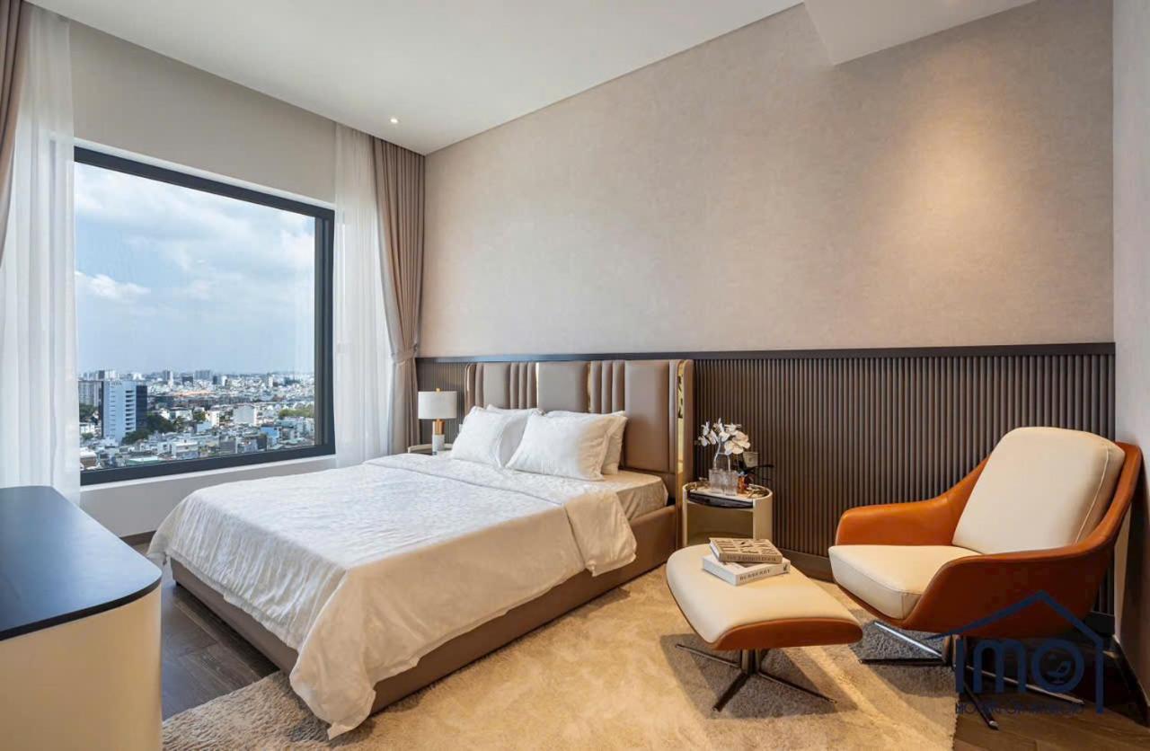 MarQ District 1 Elite Apartel by SSens