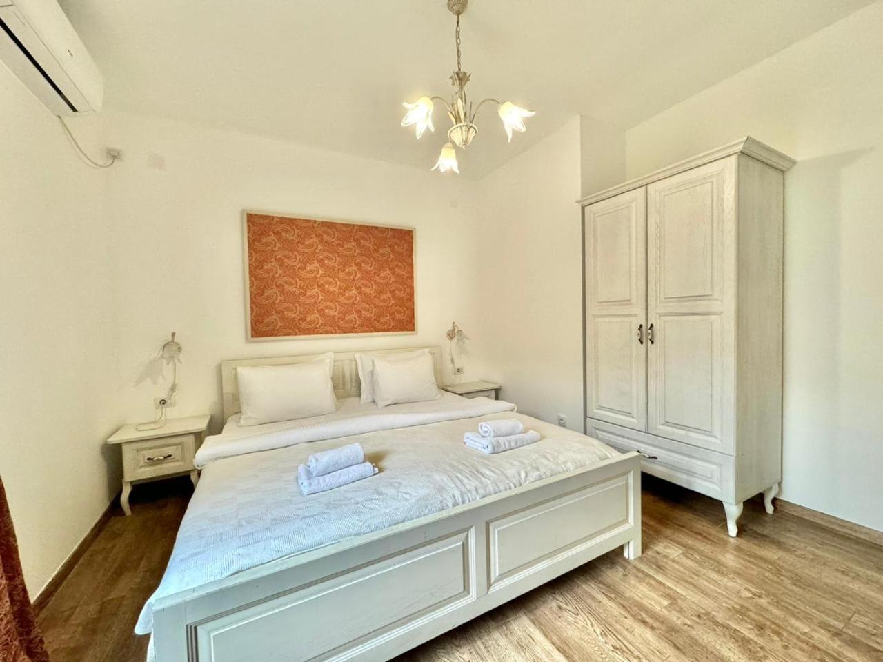 Marinero Apartments