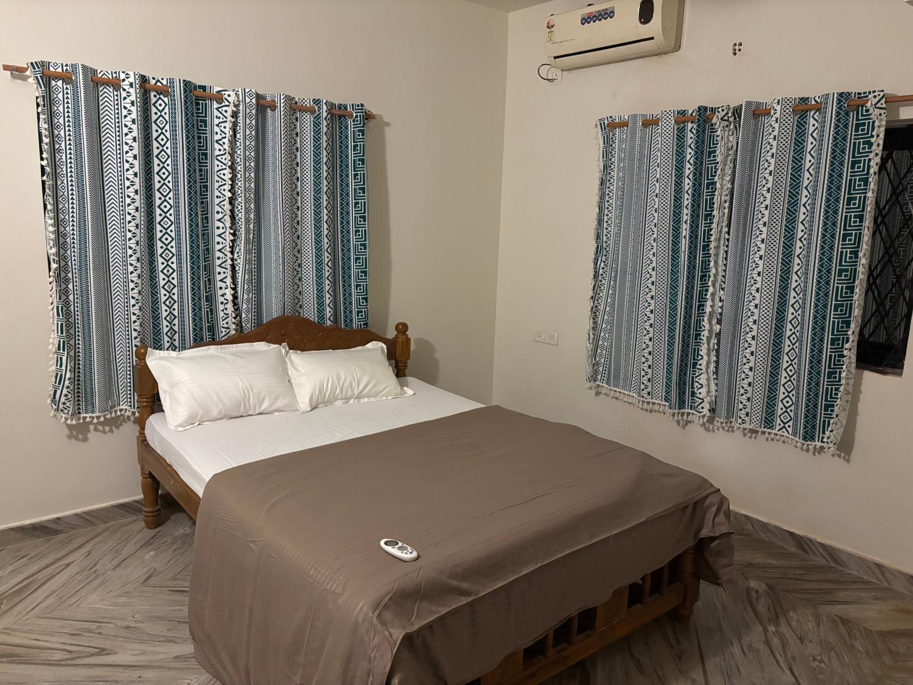 Yana Stays - Arambol view 3