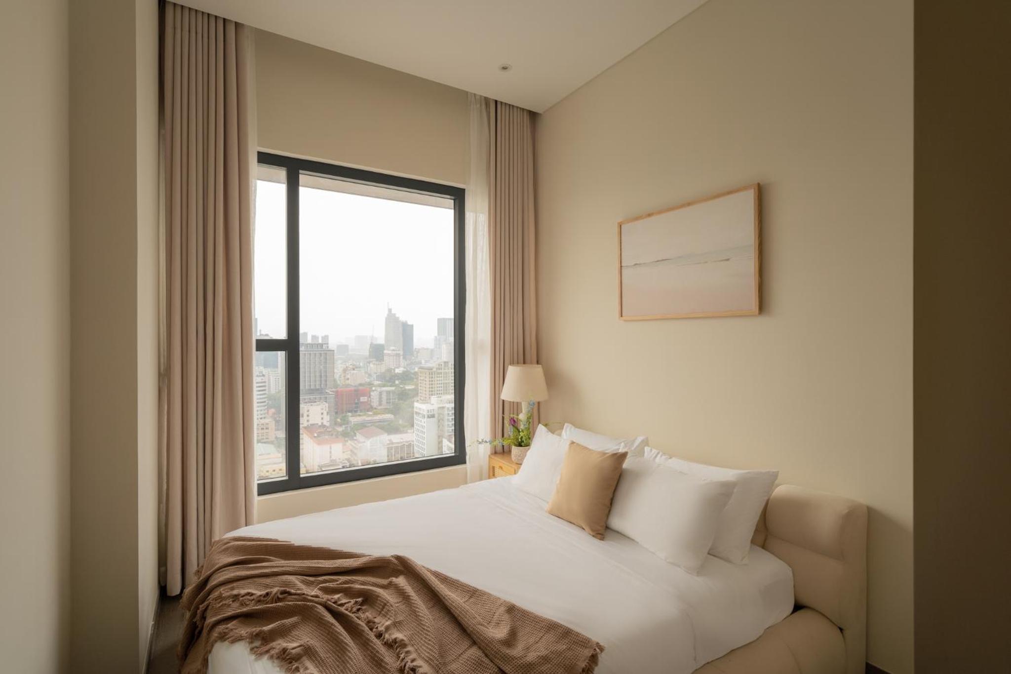 MarQ District 1 Elite Apartel by SSens