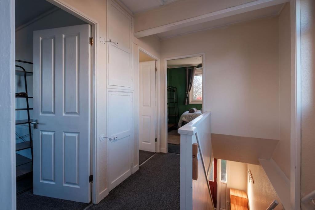 The Eastmount - Stunning 3 bed house view 4
