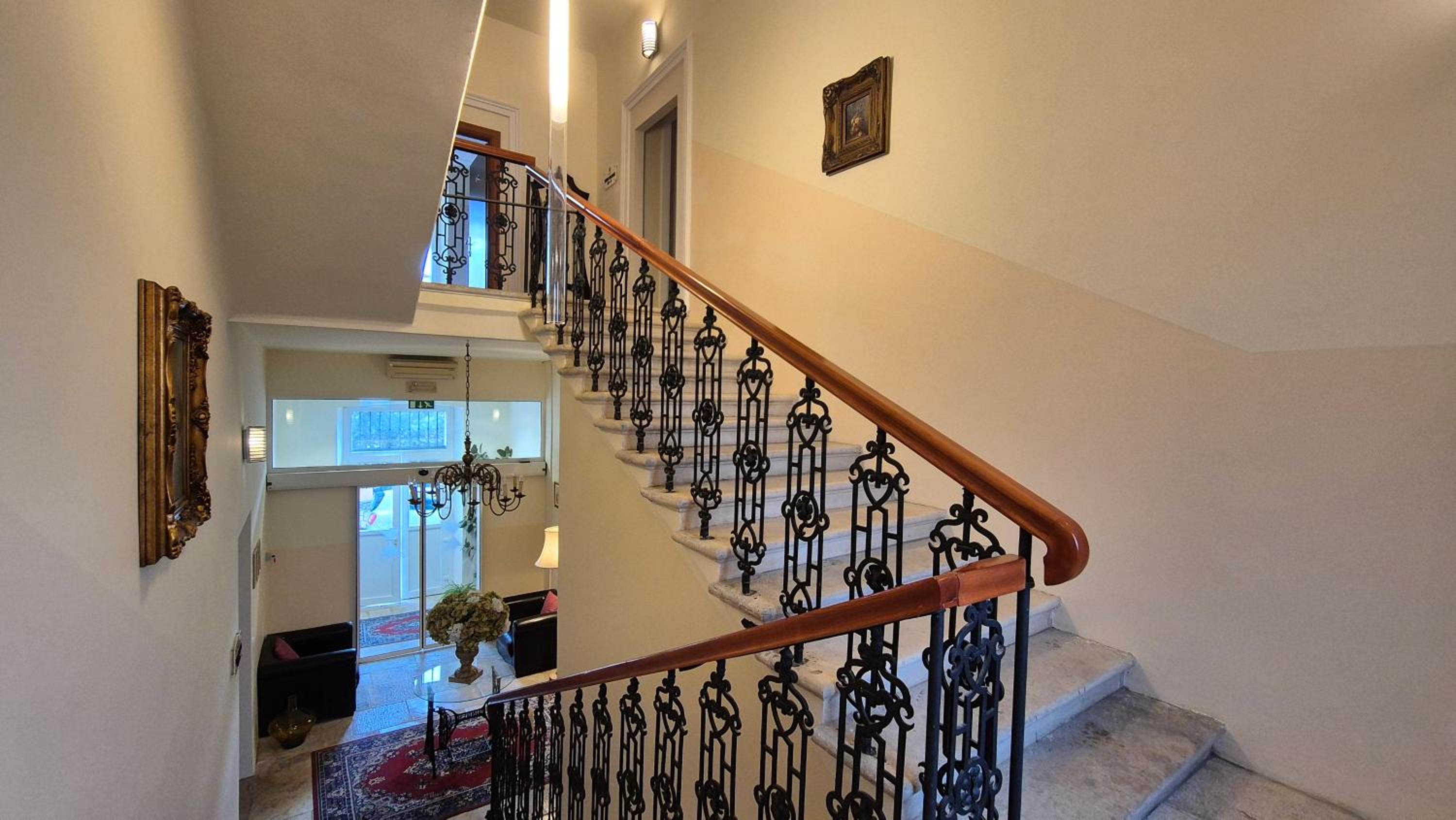 Guesthouse Stara šola Korte - Oleander Resort