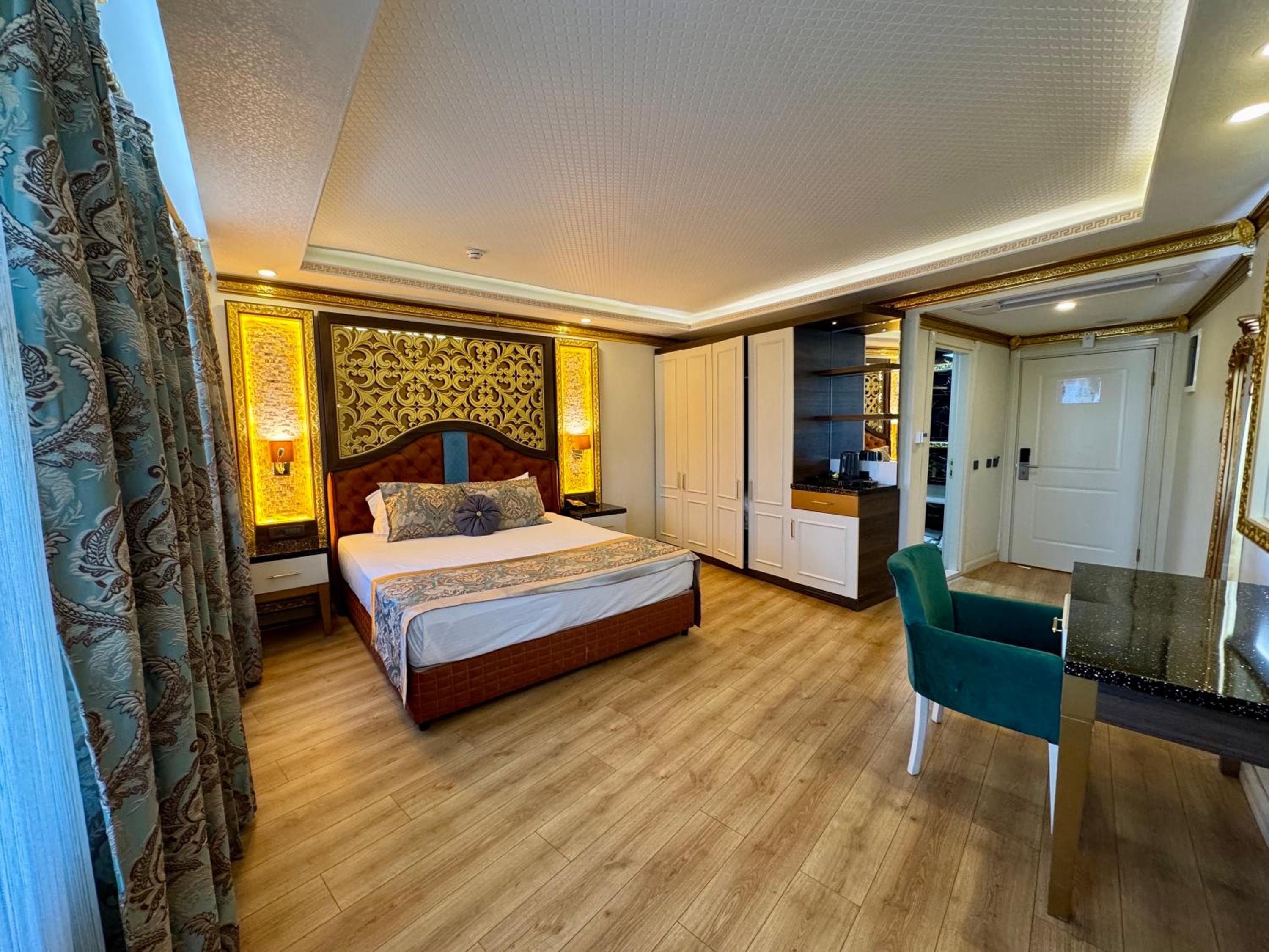 Can Adalya Palace Otel - Image 112