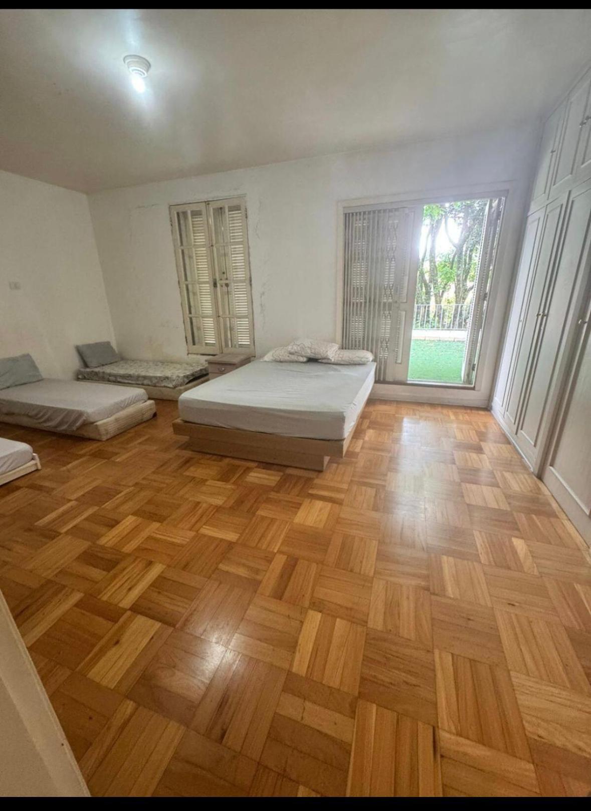 Casa linda e bem localizada