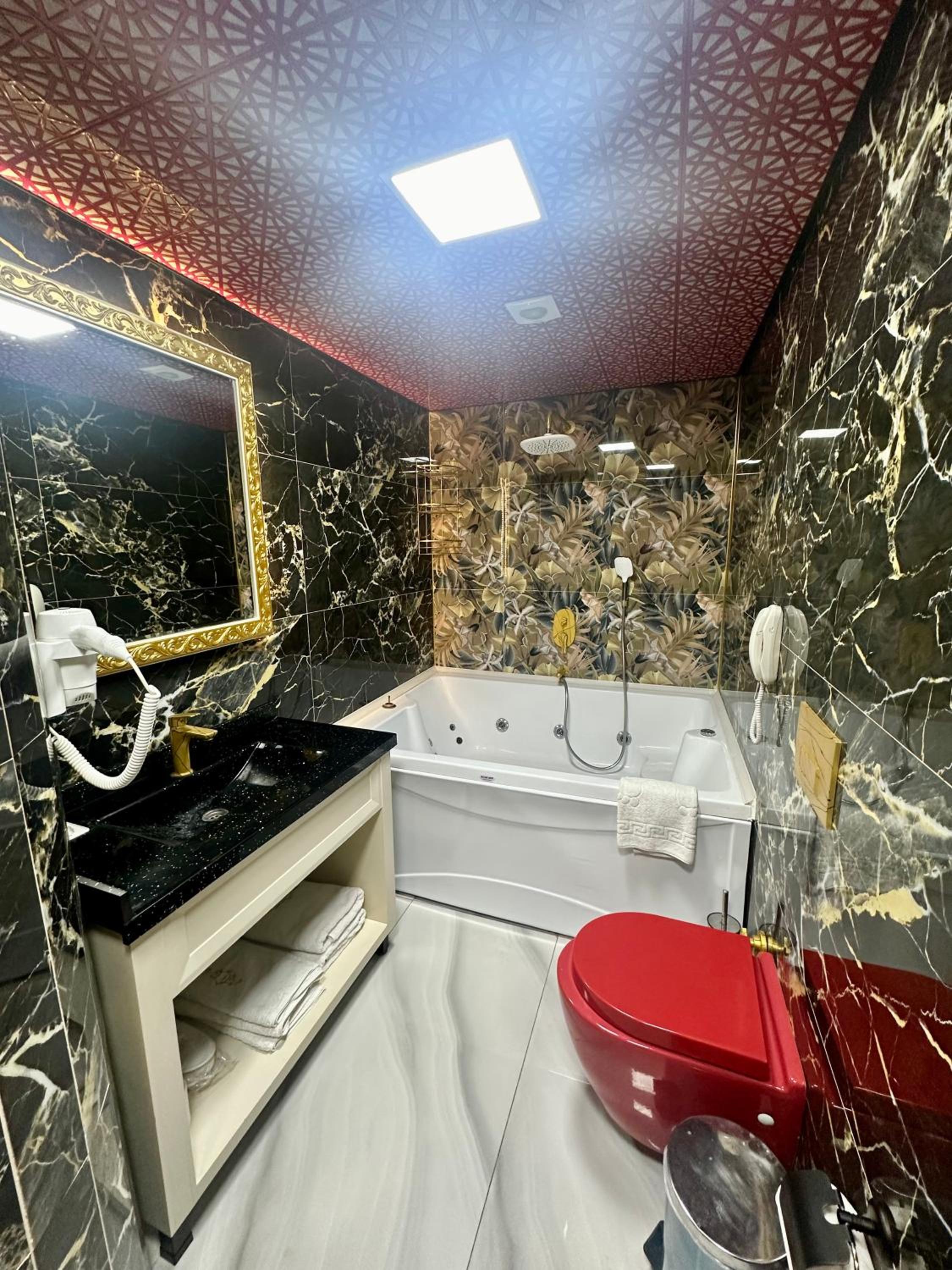 Can Adalya Palace Otel - Image 156