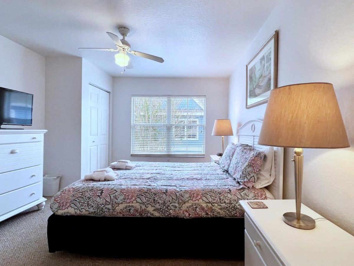 Cute and Cozy 4Bed Townhome Venetian Bay-2200SCD view 4