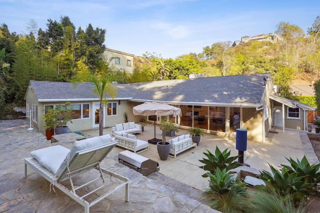 Entire luxury House with Pool Los Angeles