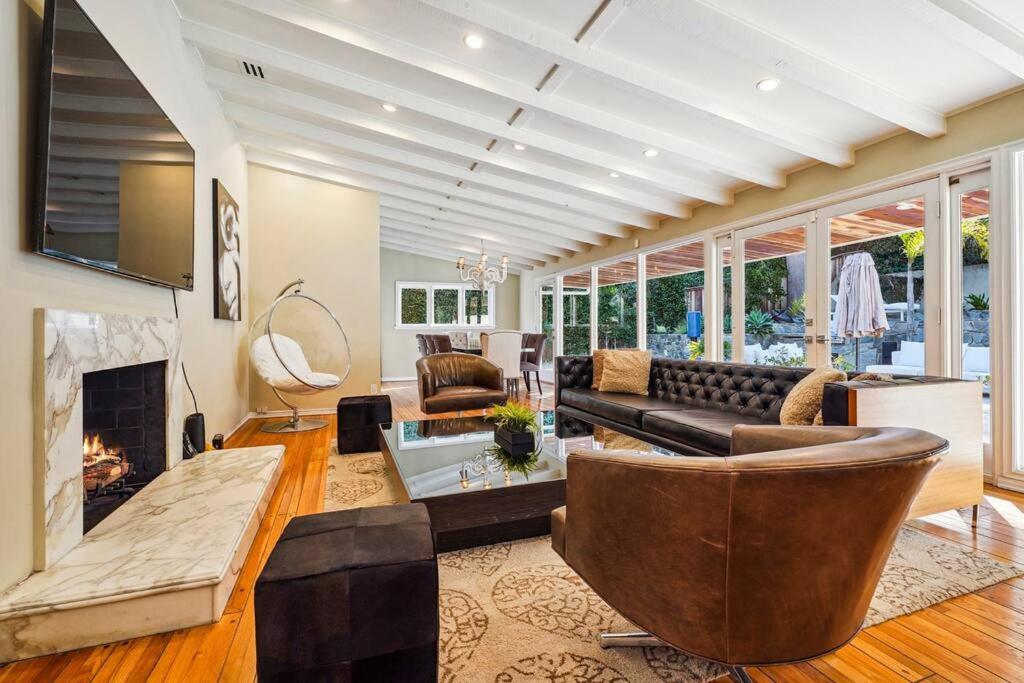 Entire luxury House with Pool Los Angeles