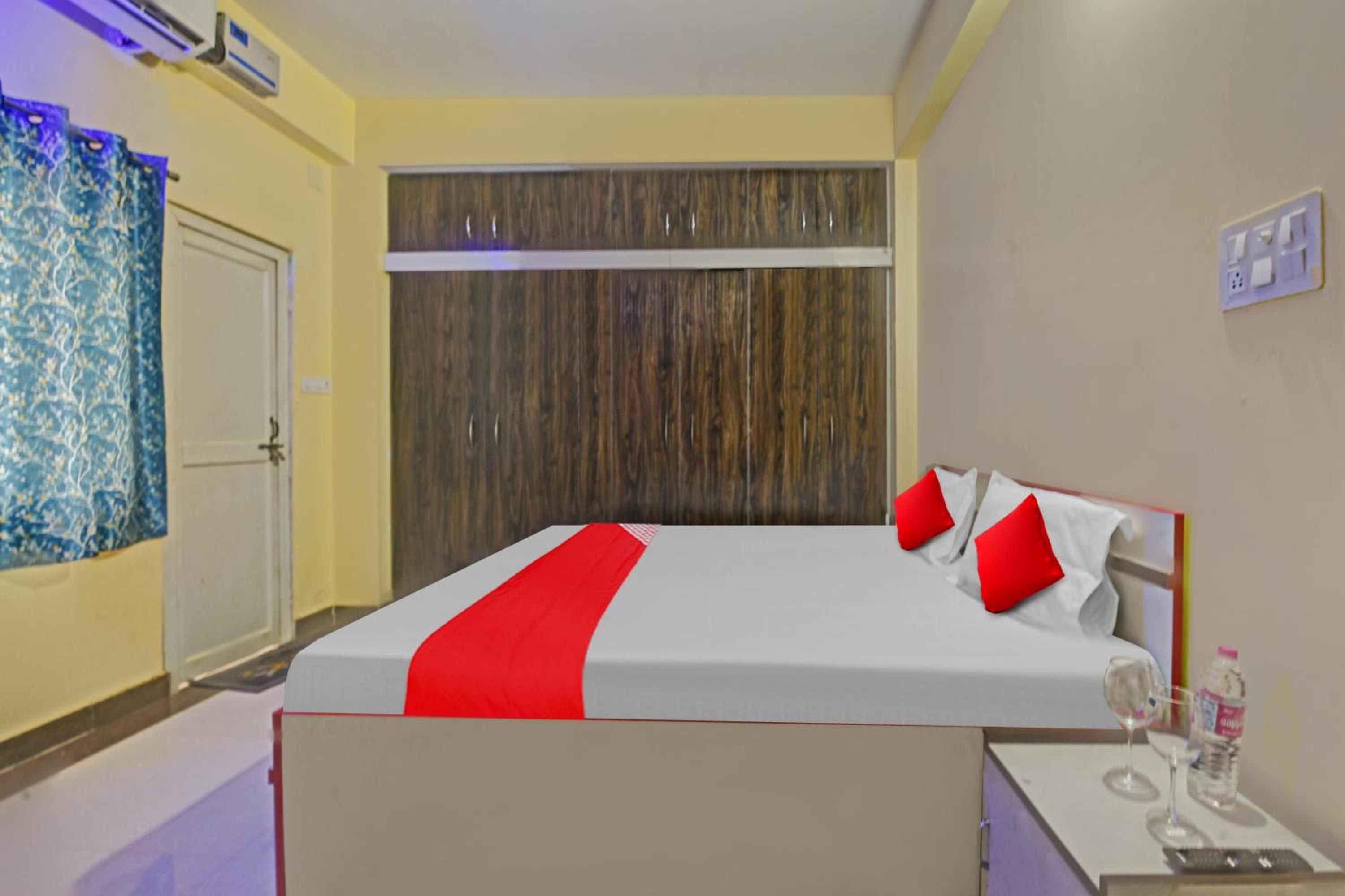 Hotel O New Star