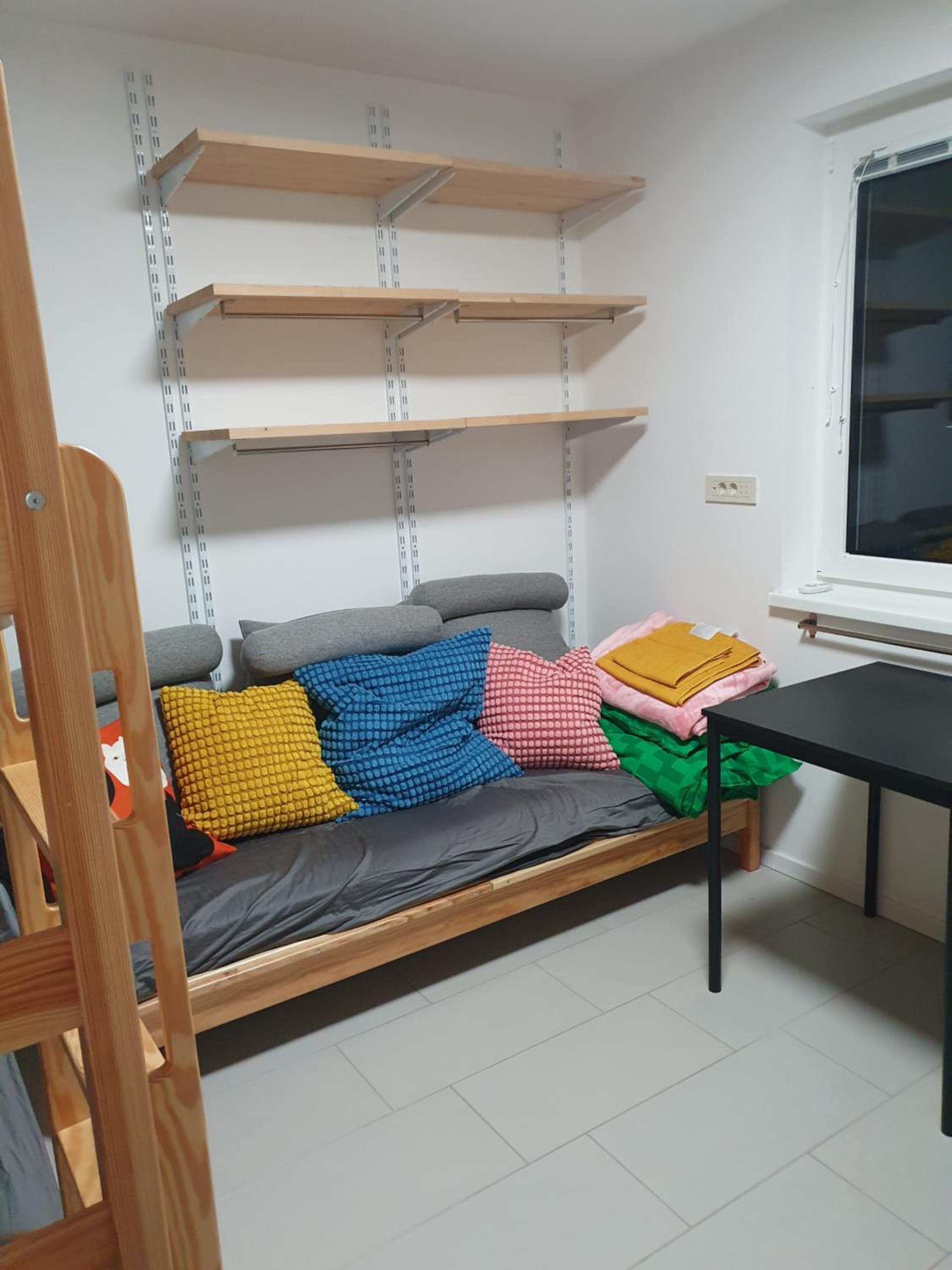 Fully equipped SIX BEDROOM HOUSE 15 kilometers from LAKE BLED - with a terrace, garden, playground, and parking view 5