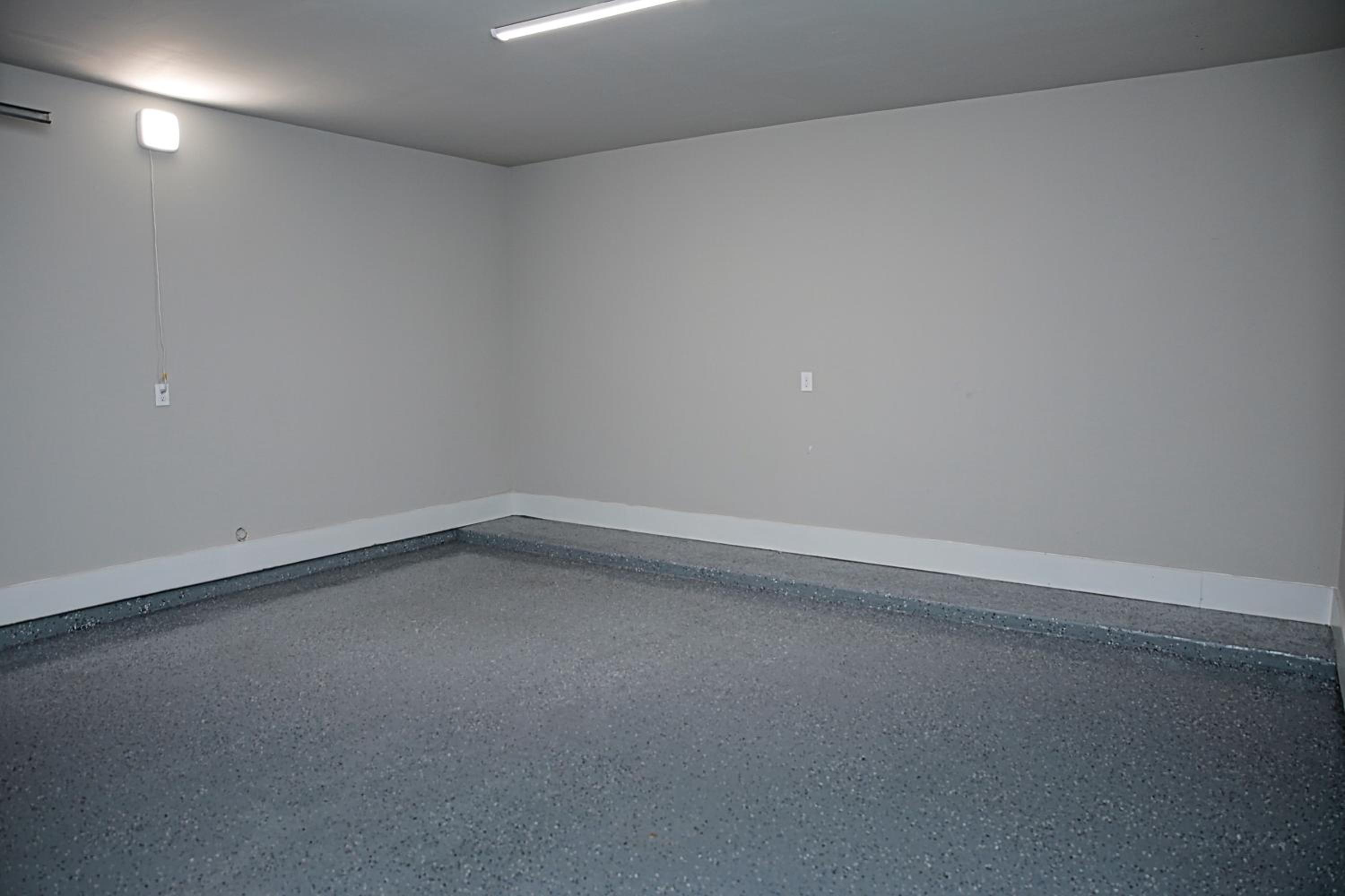 Vogue 3Bed 4Bath Garage Fast WIFI RoofTop Abode view 4