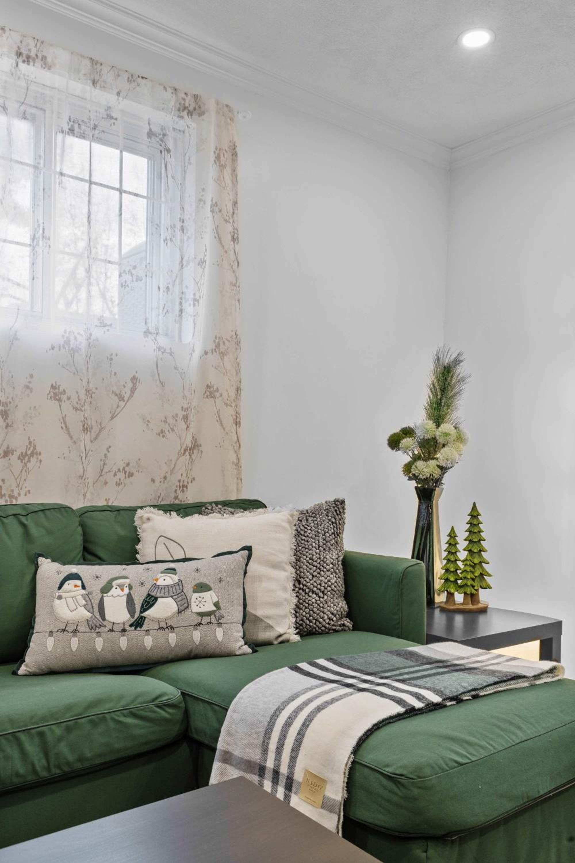 Spacious Urban Cabin in West Montreal - 4BR