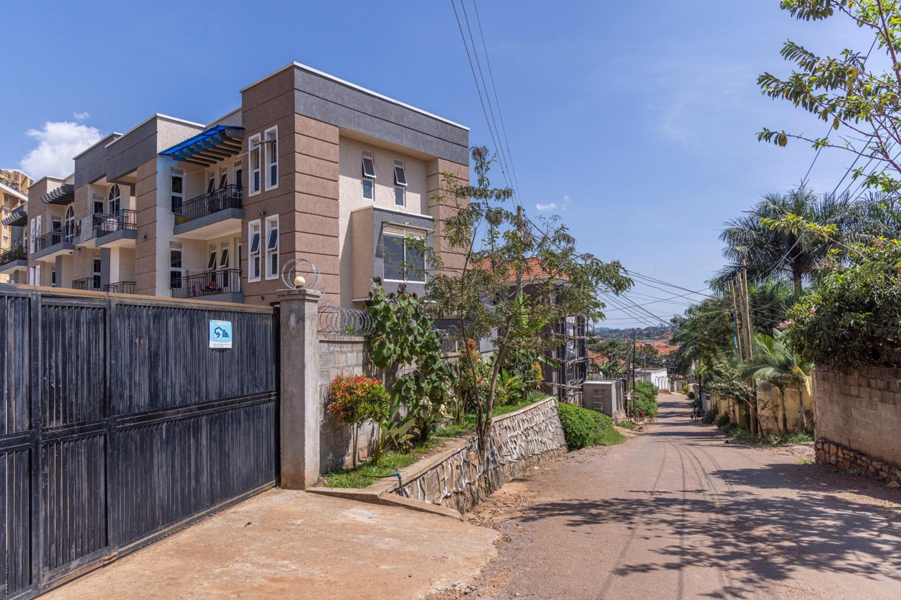 Theo'sCozyHaven Muyenga-Bukasa