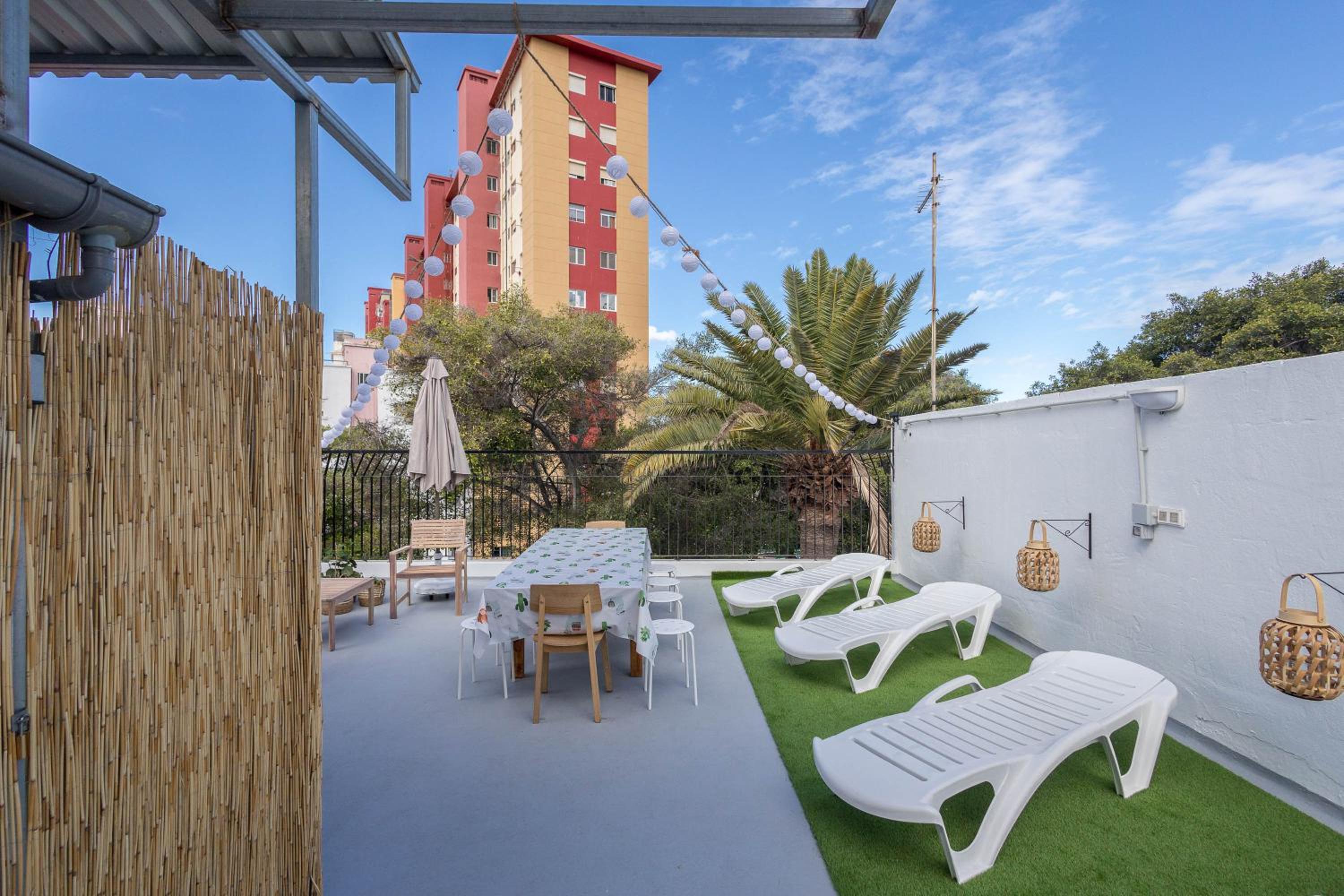 Mol-Terrace, En-Suite Bathroom, Fridge & TV view 3