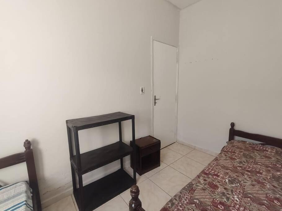 Casa Inteira 100 metros da Praia Localização Perfeita
