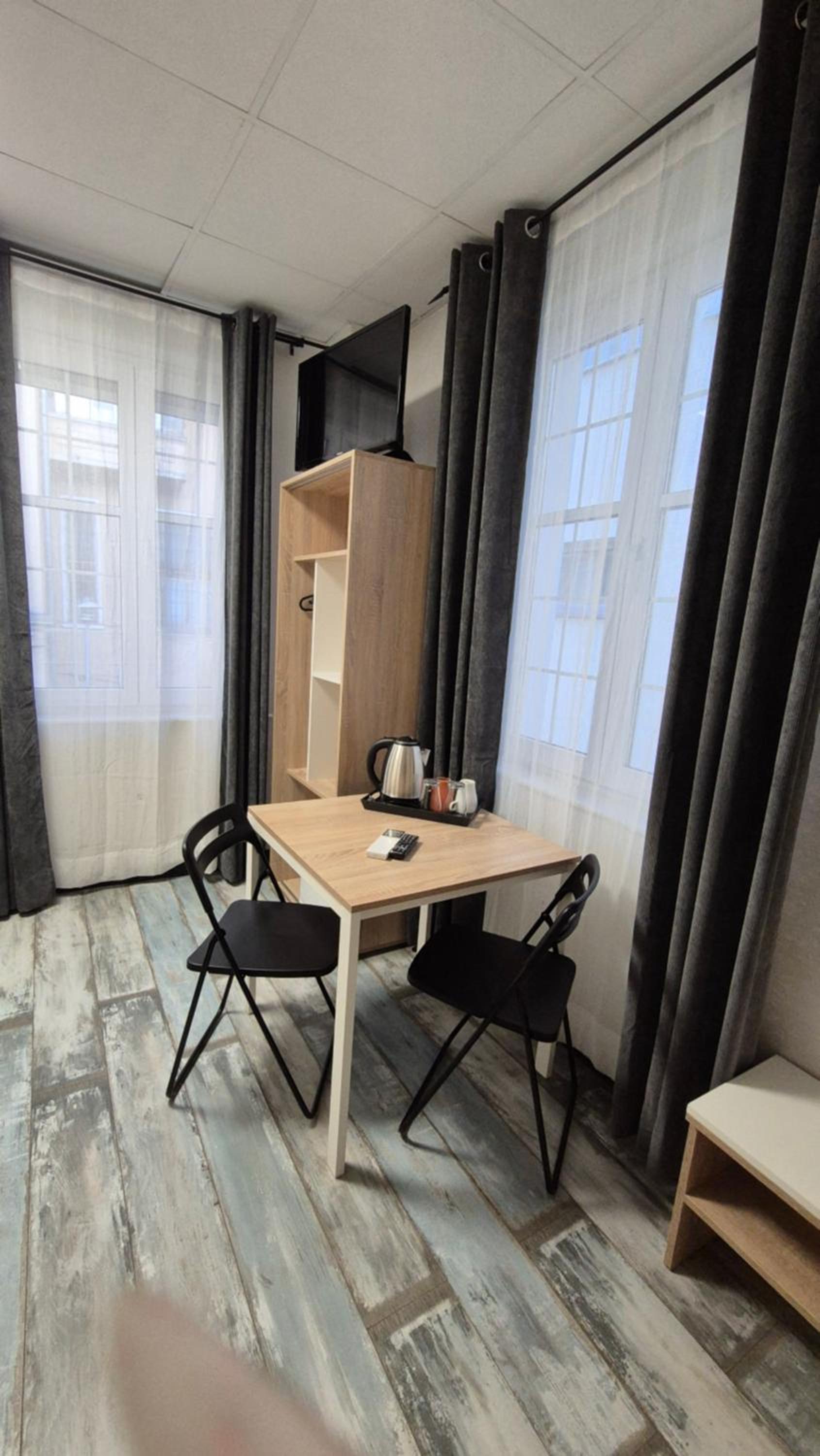 Guest House 