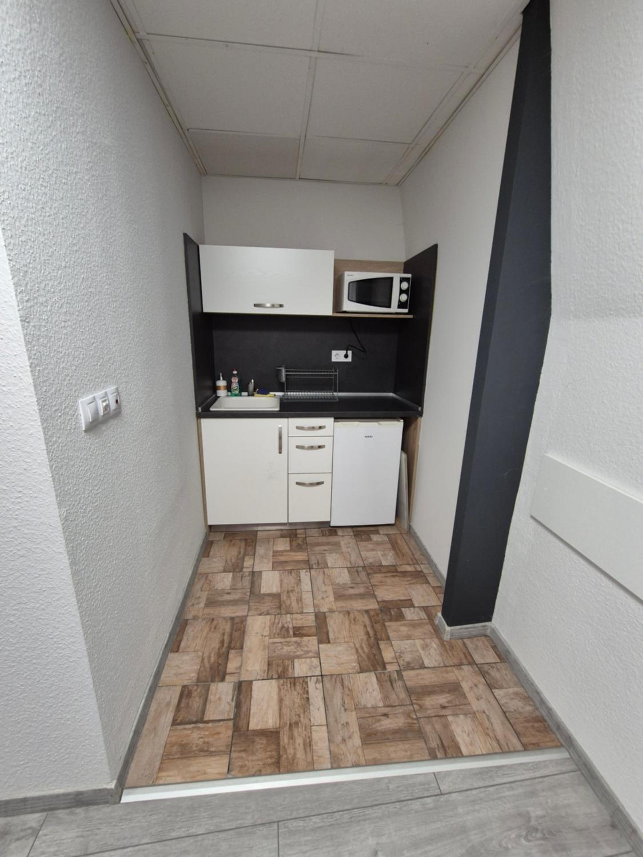 Guest House 