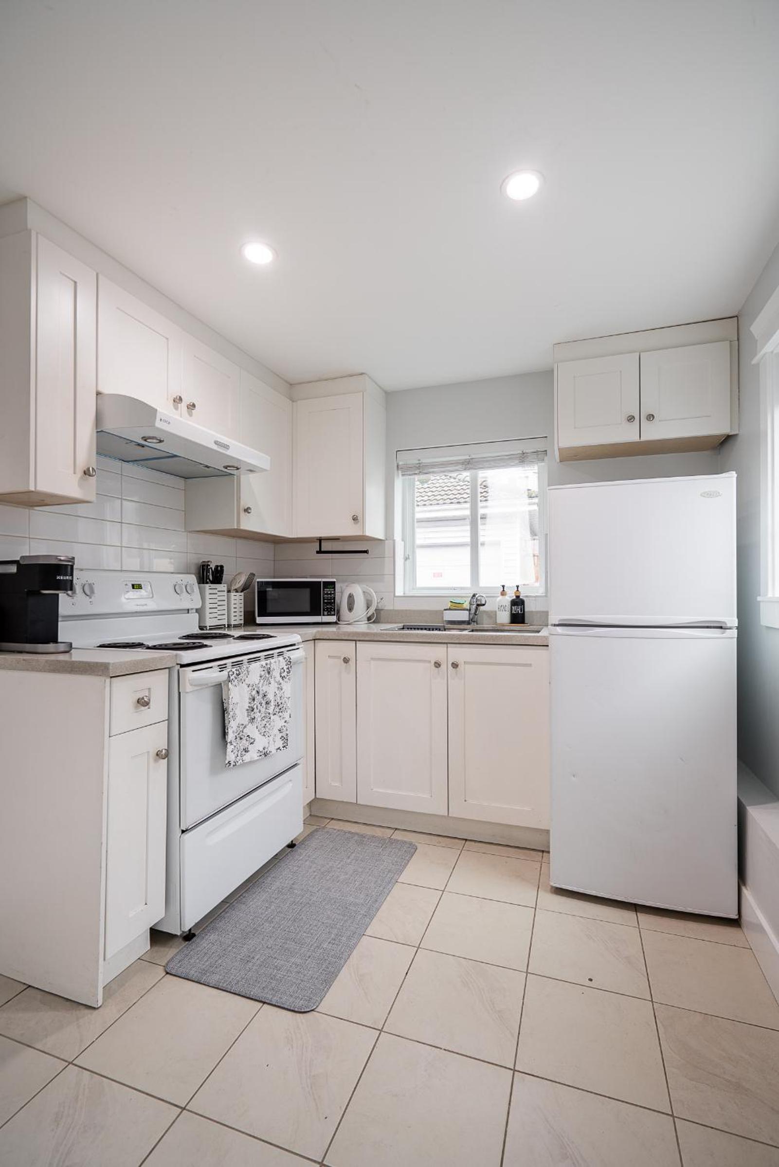 Cozy and Modern 2br guesthouse