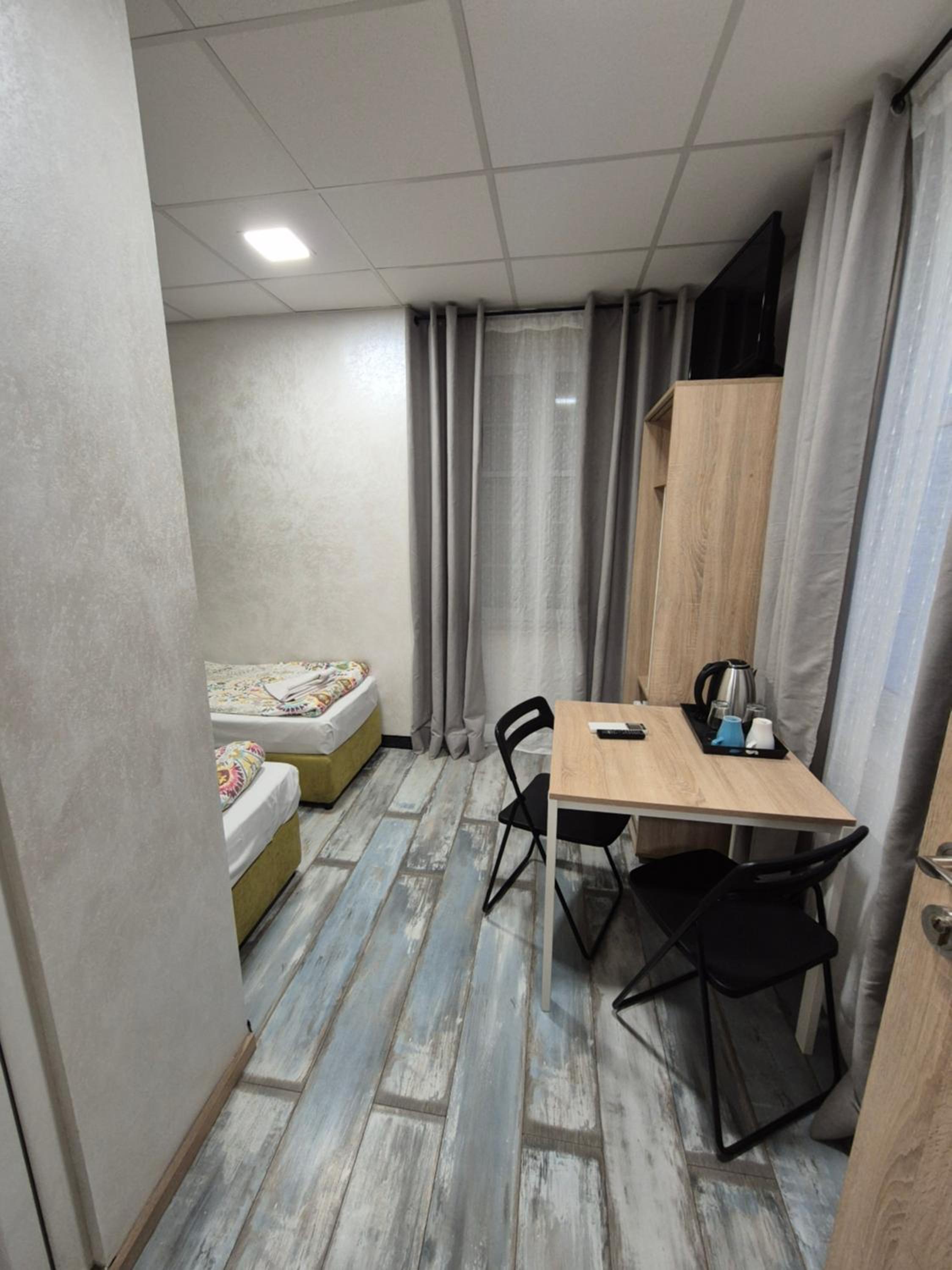 Guest House 
