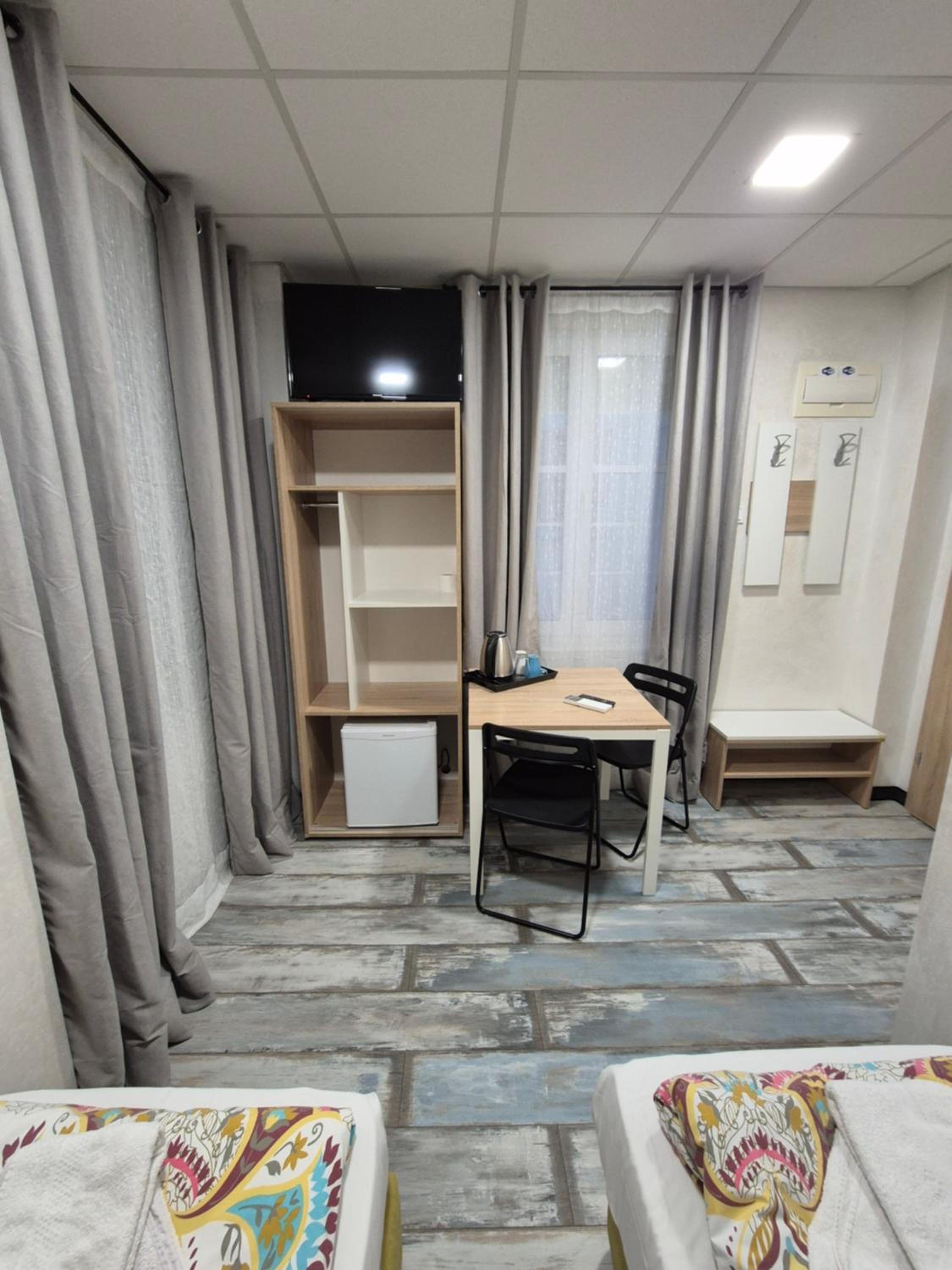 Guest House 