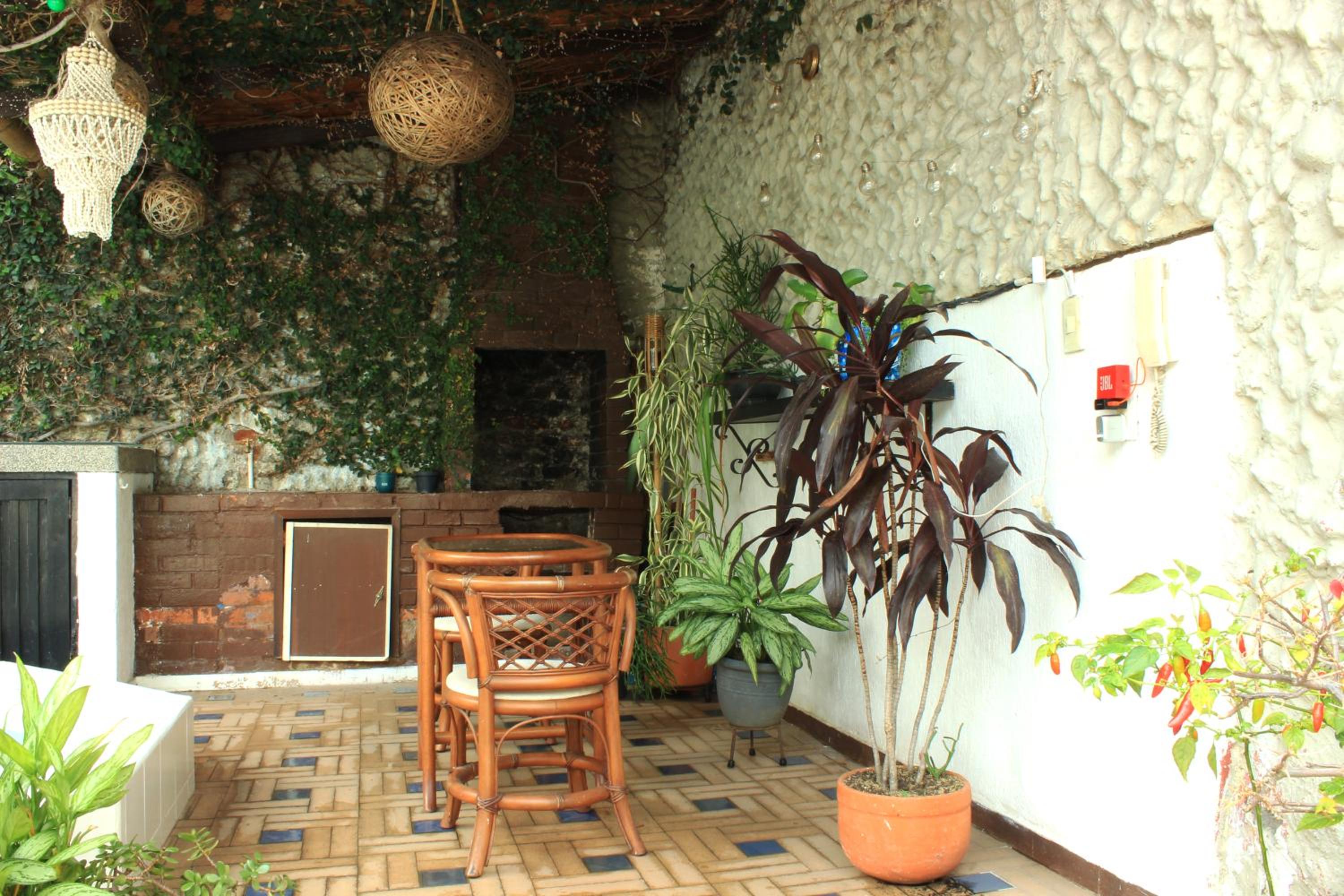 Timeless Oasis Hostel
