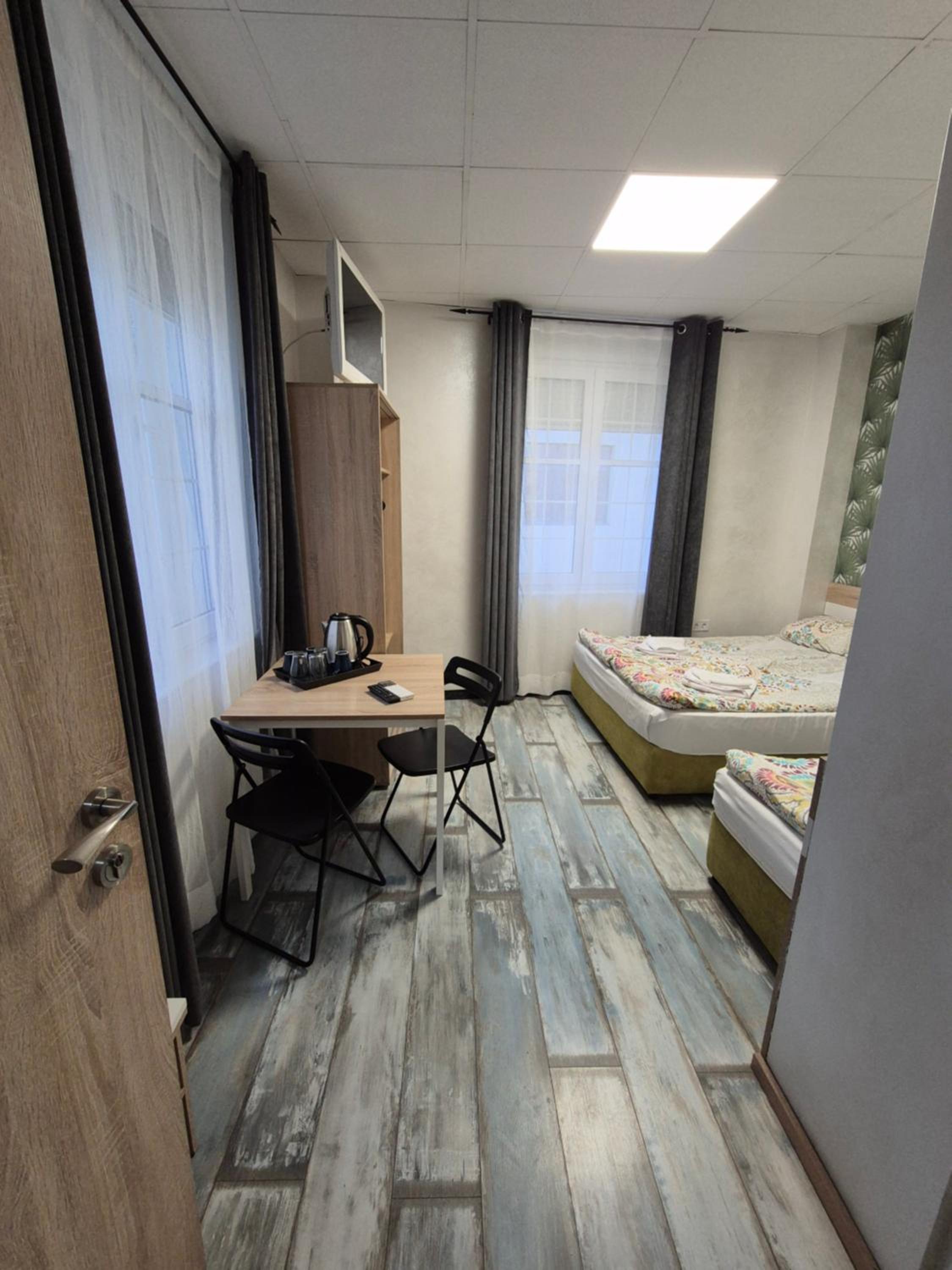 Guest House 