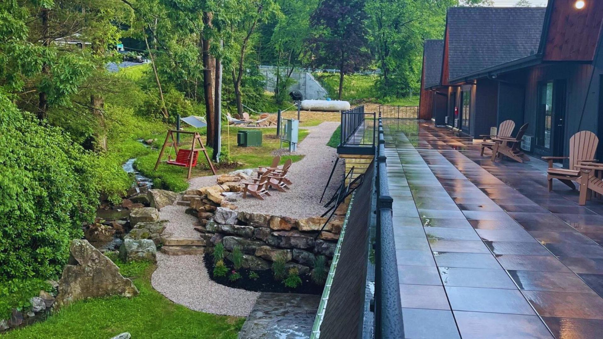 Cove Creek Lodge 204 Poolside Double Queen Fireplace Room view 4