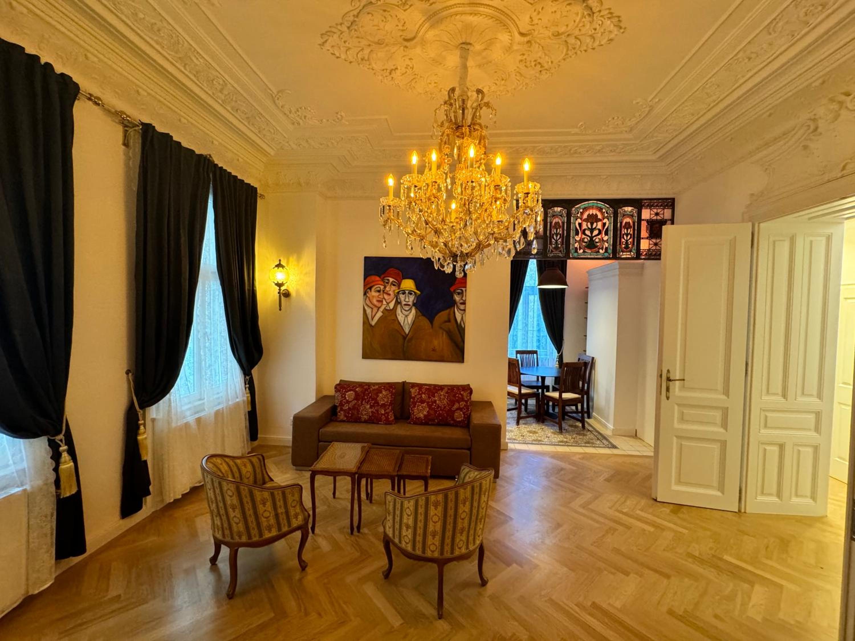7th HEAVEN Vienna Center Apartments