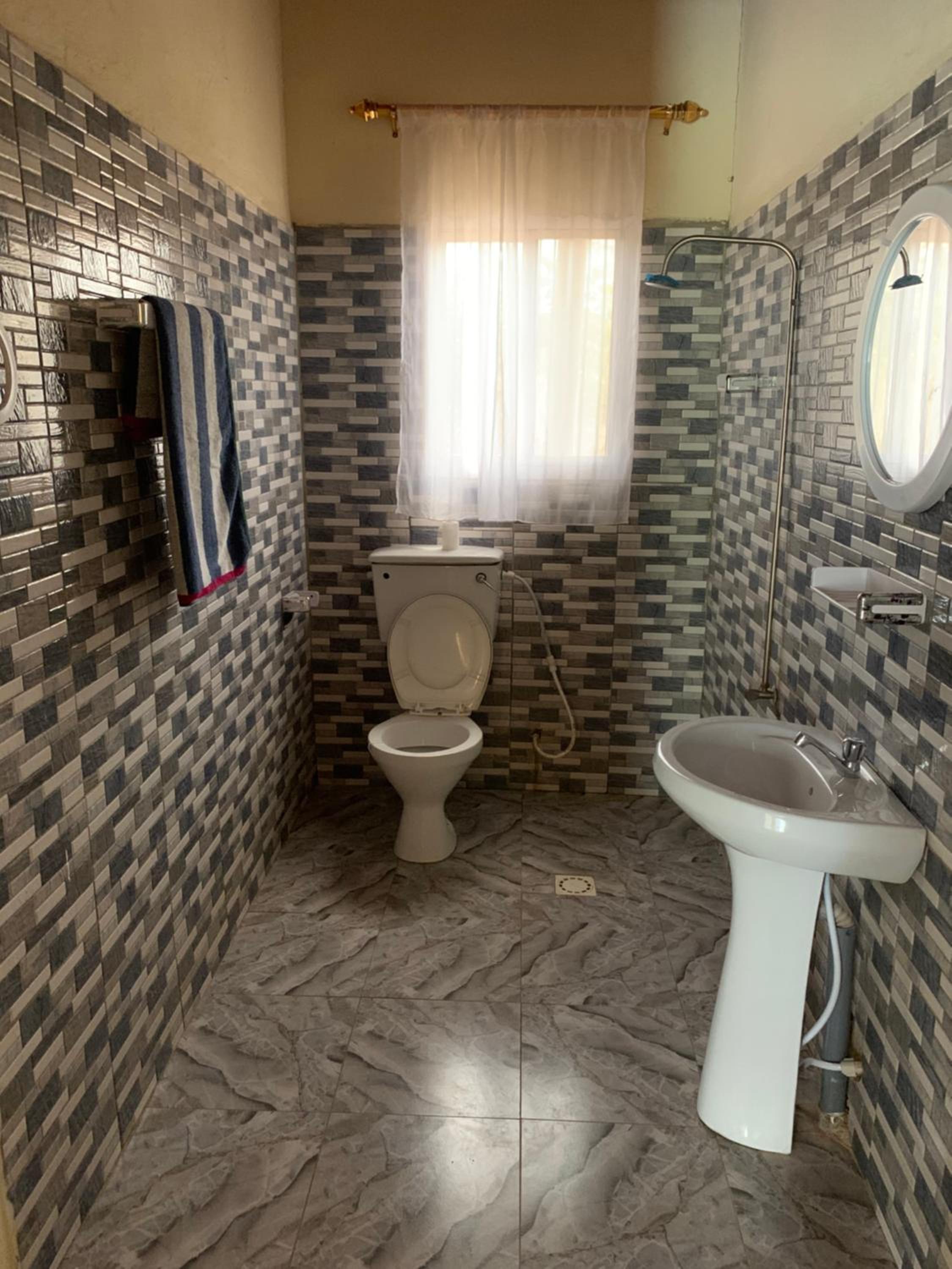 Georgianas Residence Kartong